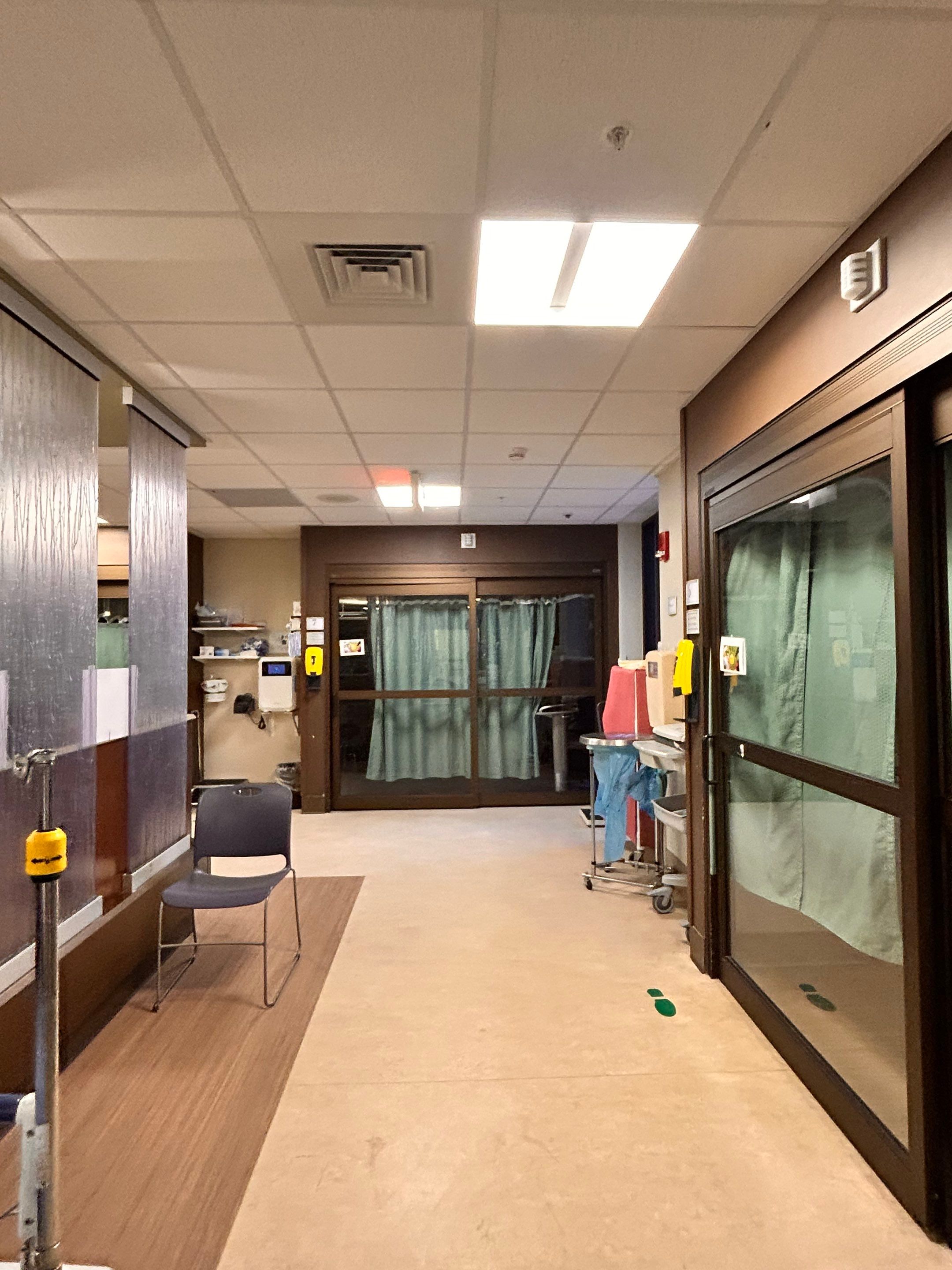 Cheshire Medical Emergency Department - Filming by Cheshire Glass Company