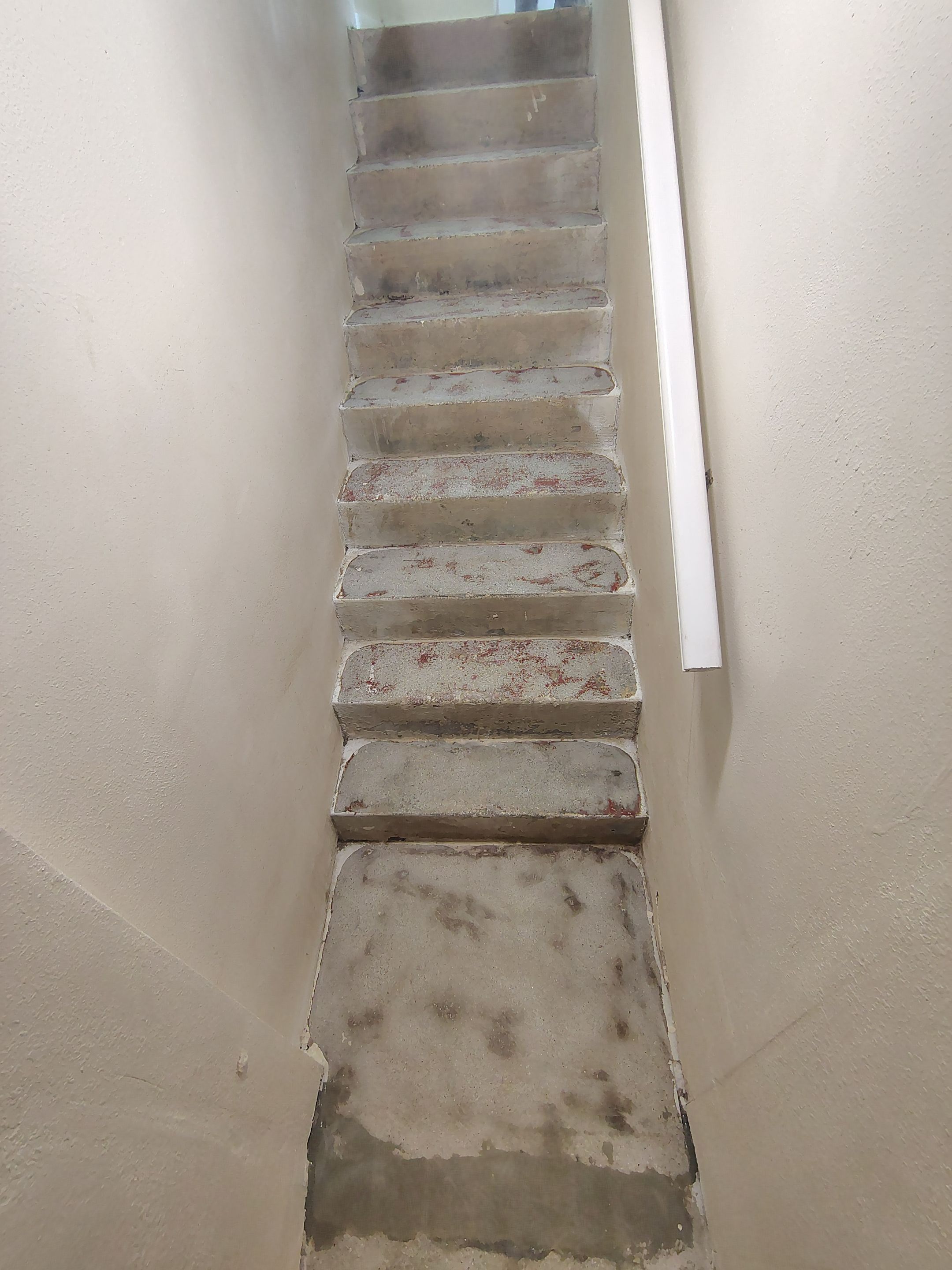 Comprehensive Basement Concrete Floor Coating and Crack Repair in Sioux Falls by Select Painting, Coatings & Garage Cabinets