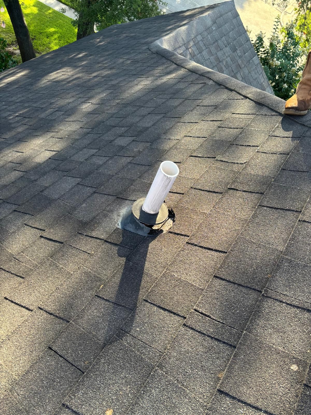 Hail Damage using Owen's Corning Duration (Lifetime) Shingles by Roof Repair Company