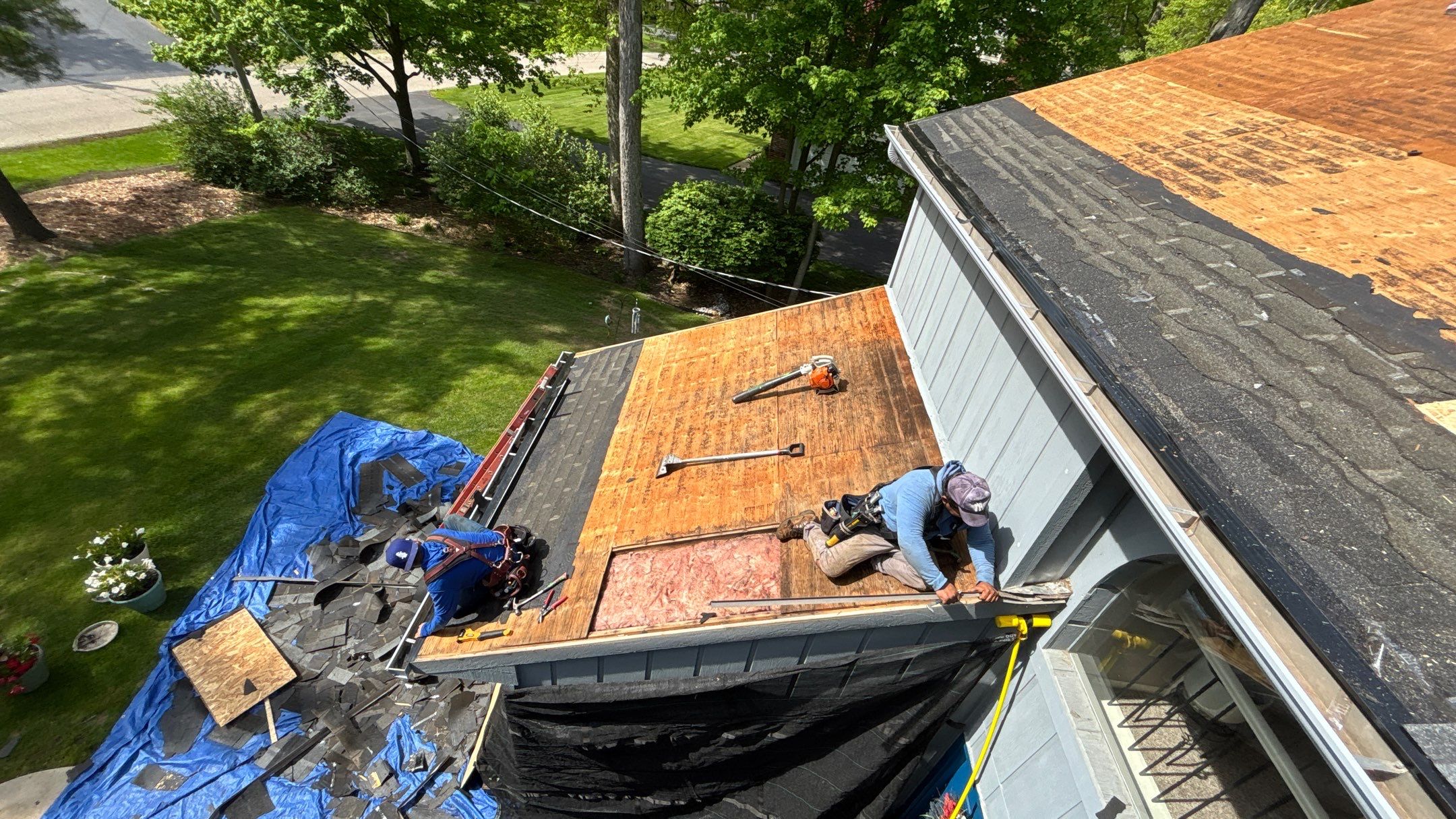 Roof Replacement using Owens Corning Tru Definitions by 180 Contractors