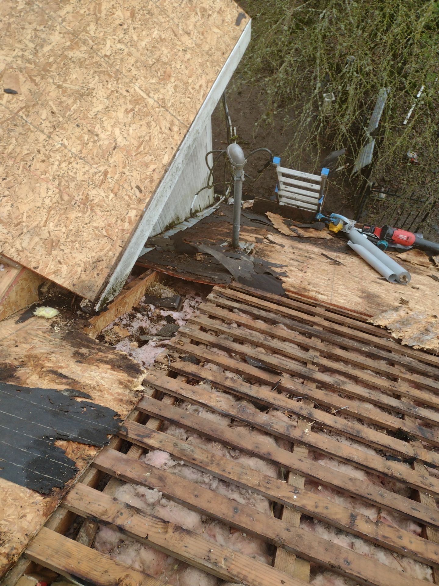 Residential Roofing Installation using IKO Dynasty (Color: Granite Black) by Orezona Building & Roofing Company, Inc.