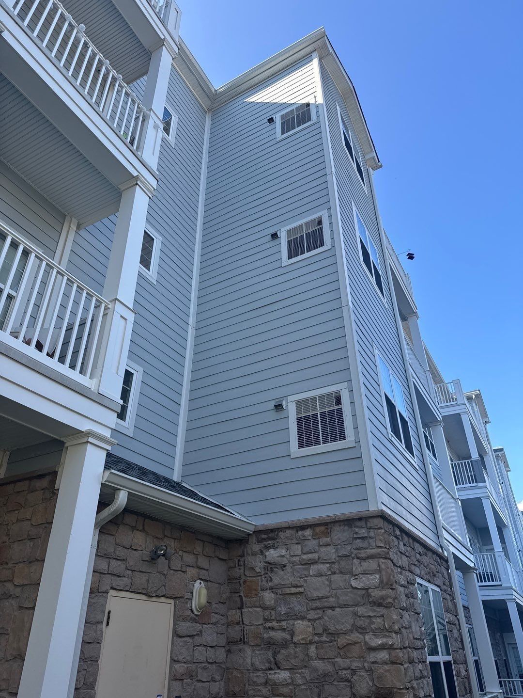 Clean multiple exterior surfaces by SJ Exterior