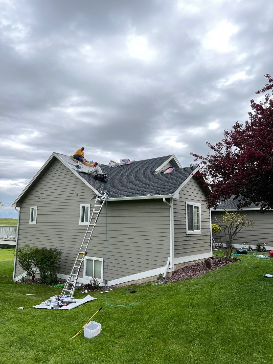 GAF Timberline HDZ - Charcoal by Montana Roofing Solutions