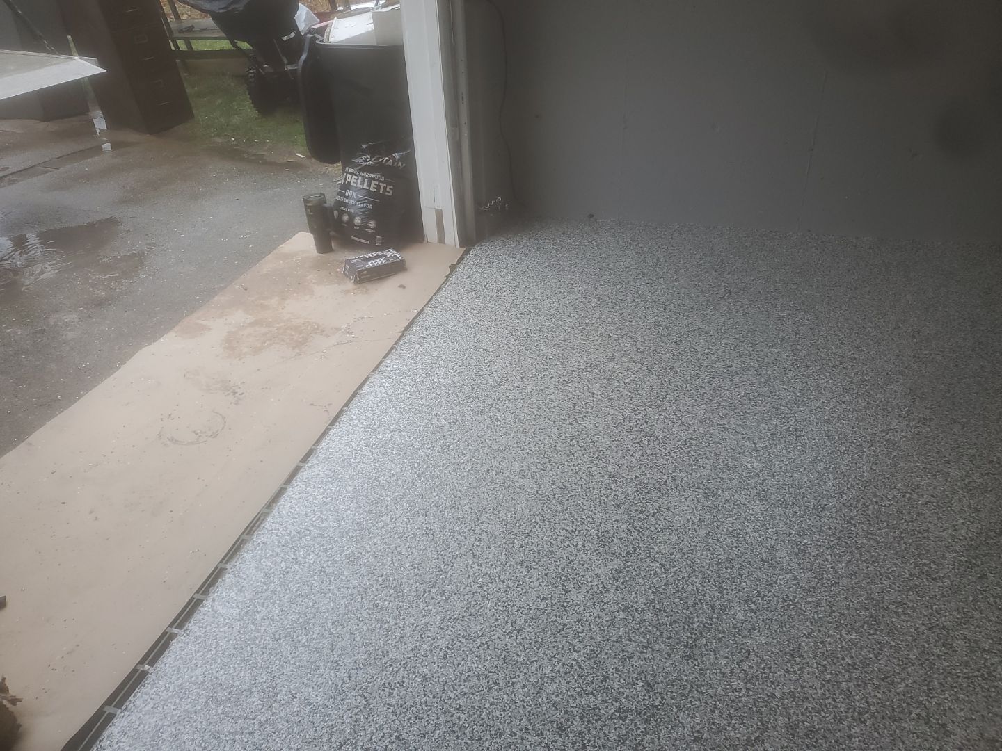 Garage in Nashua, NH 03062 by Symphony Concrete Coatings