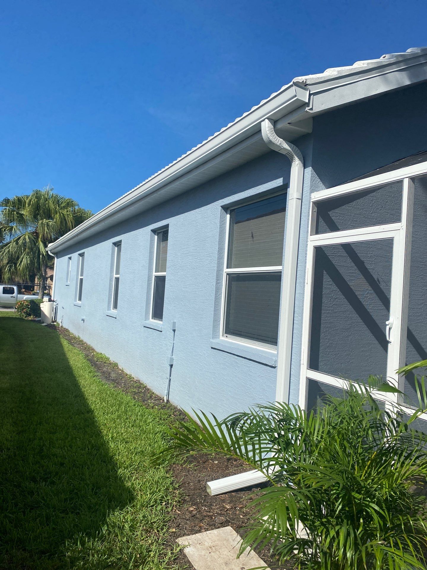 Smooth Box Seamless Gutters Installed by Gutter Professor in Sarasota FL by Gutter Professors