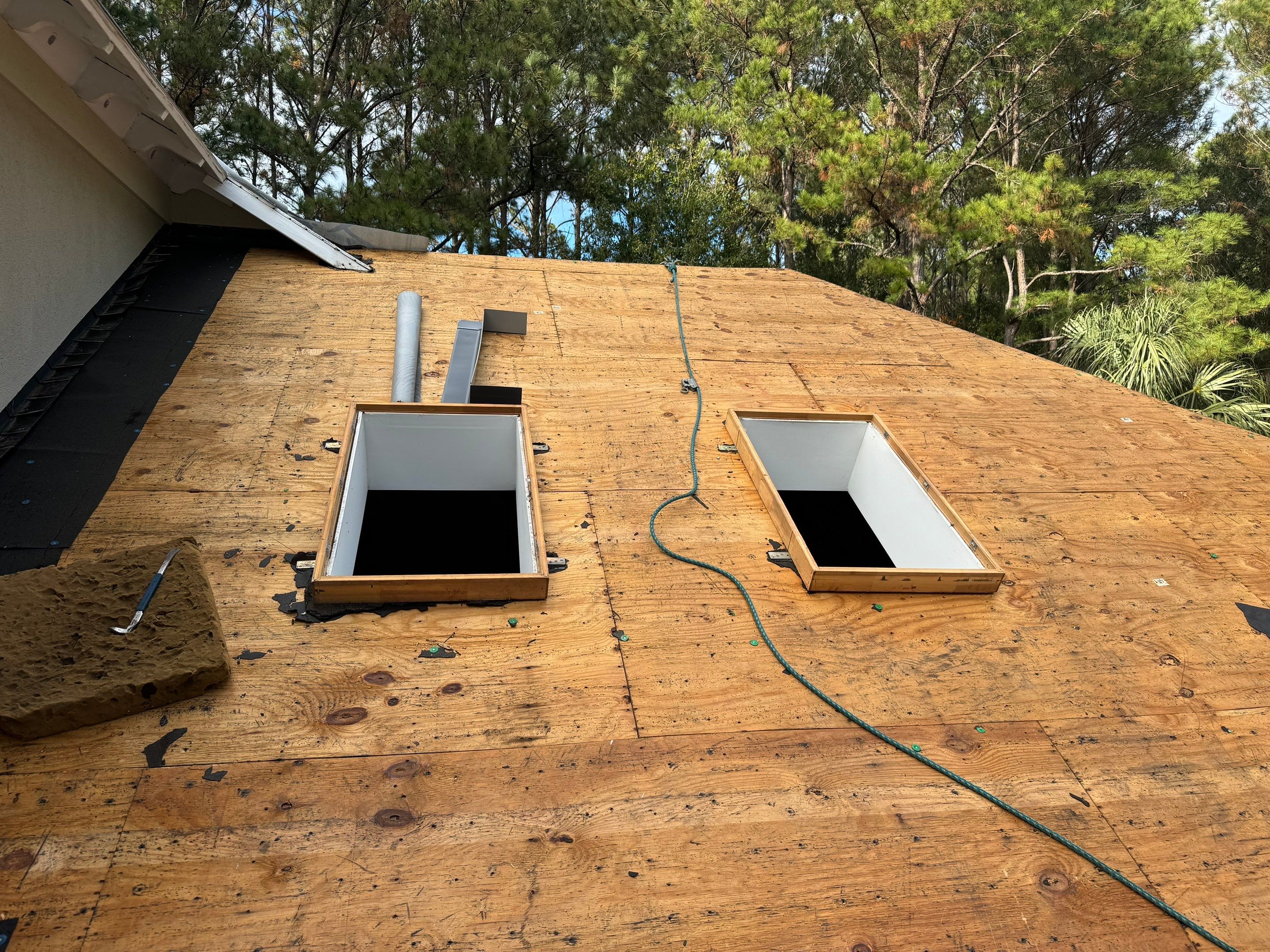 843roof using 1 by 843 Roof, LLC