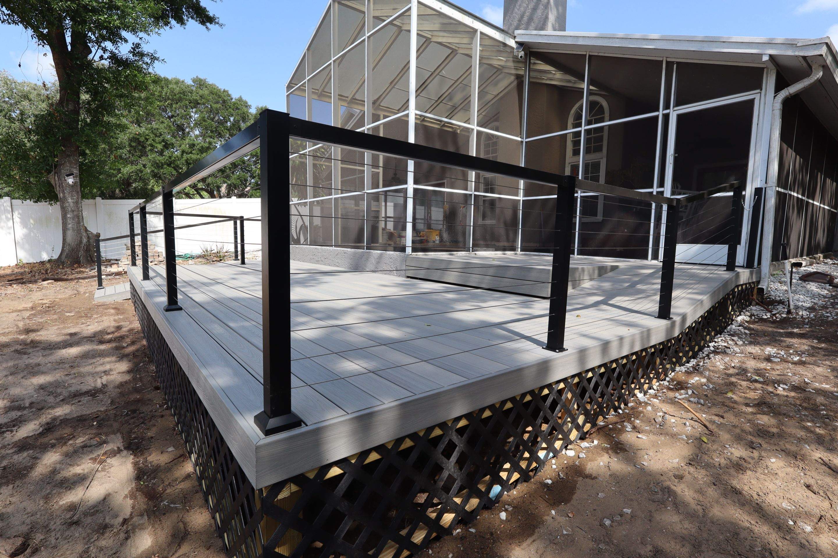 Composite deck and aluminum railings by Orlando pergolas