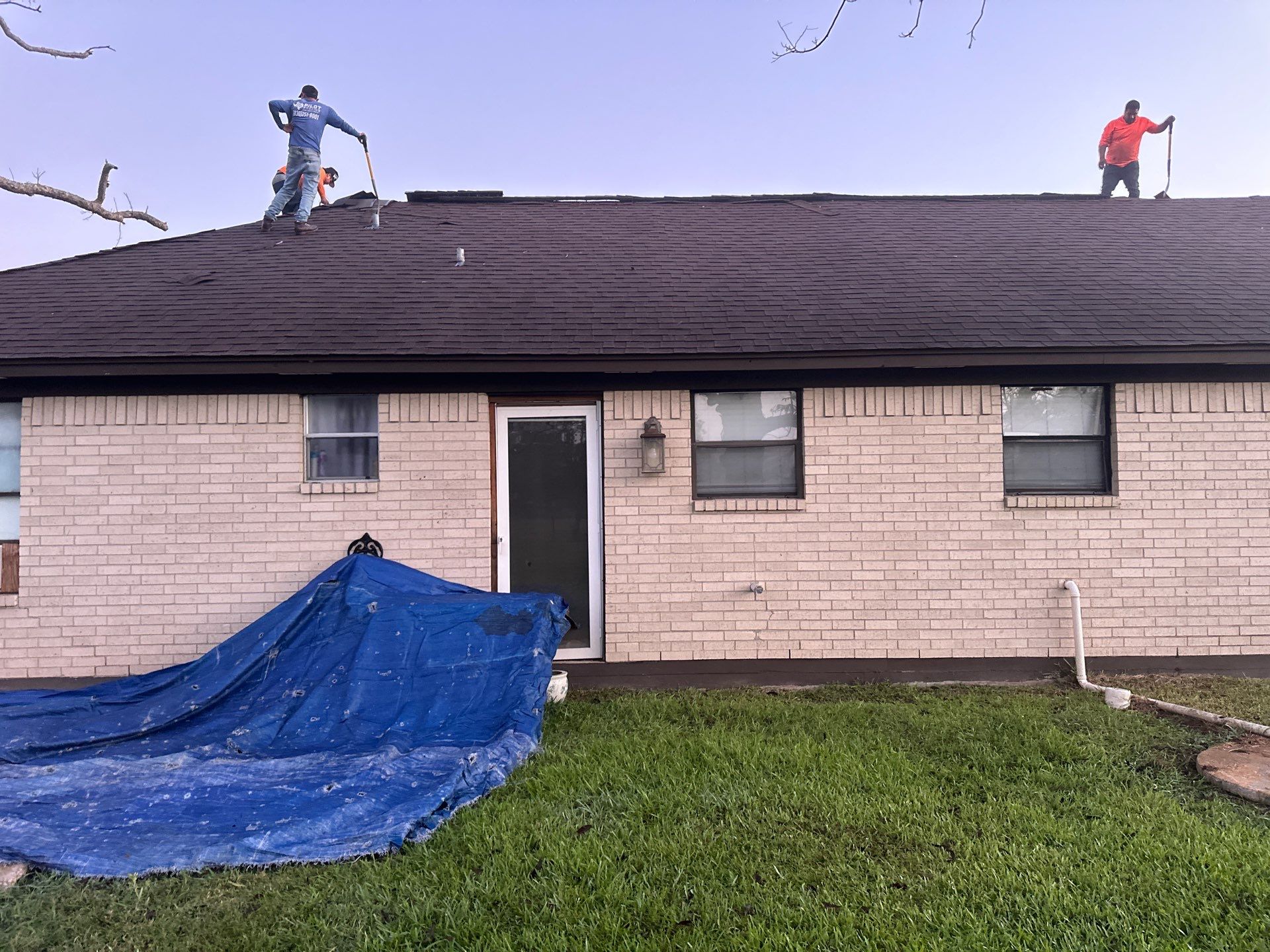 GAF HDZ TIMBERLINE BARKWOOD by Motion Roofing