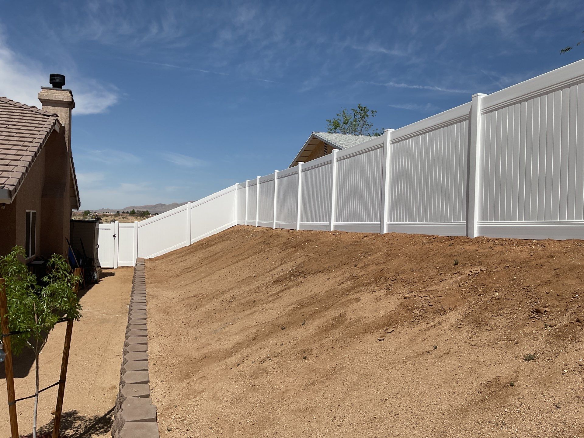 Fence Installation using Vinyl by Fence Guys Inc. 