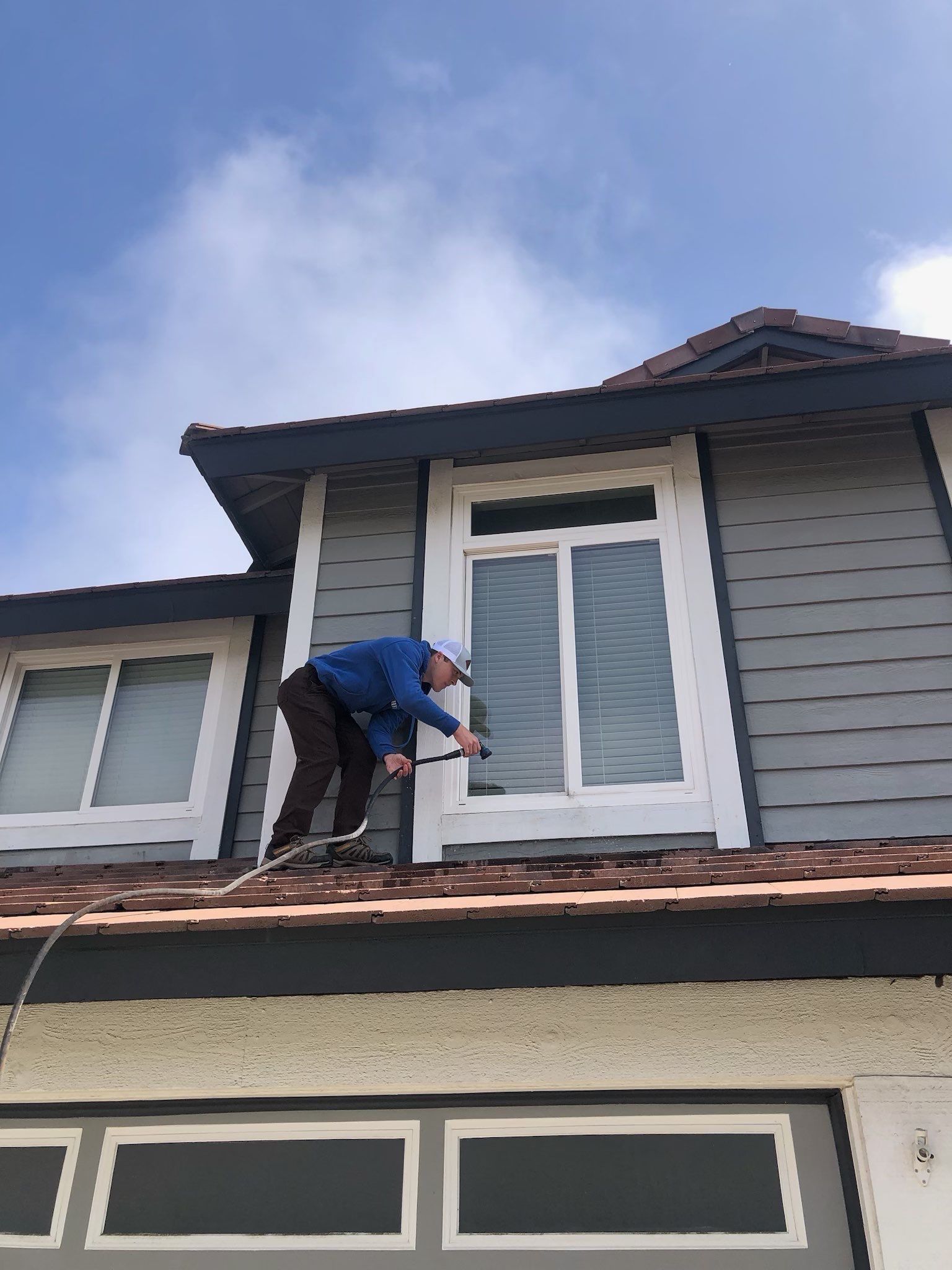 Window Cleaning by Pirate Pete’s Power Washing