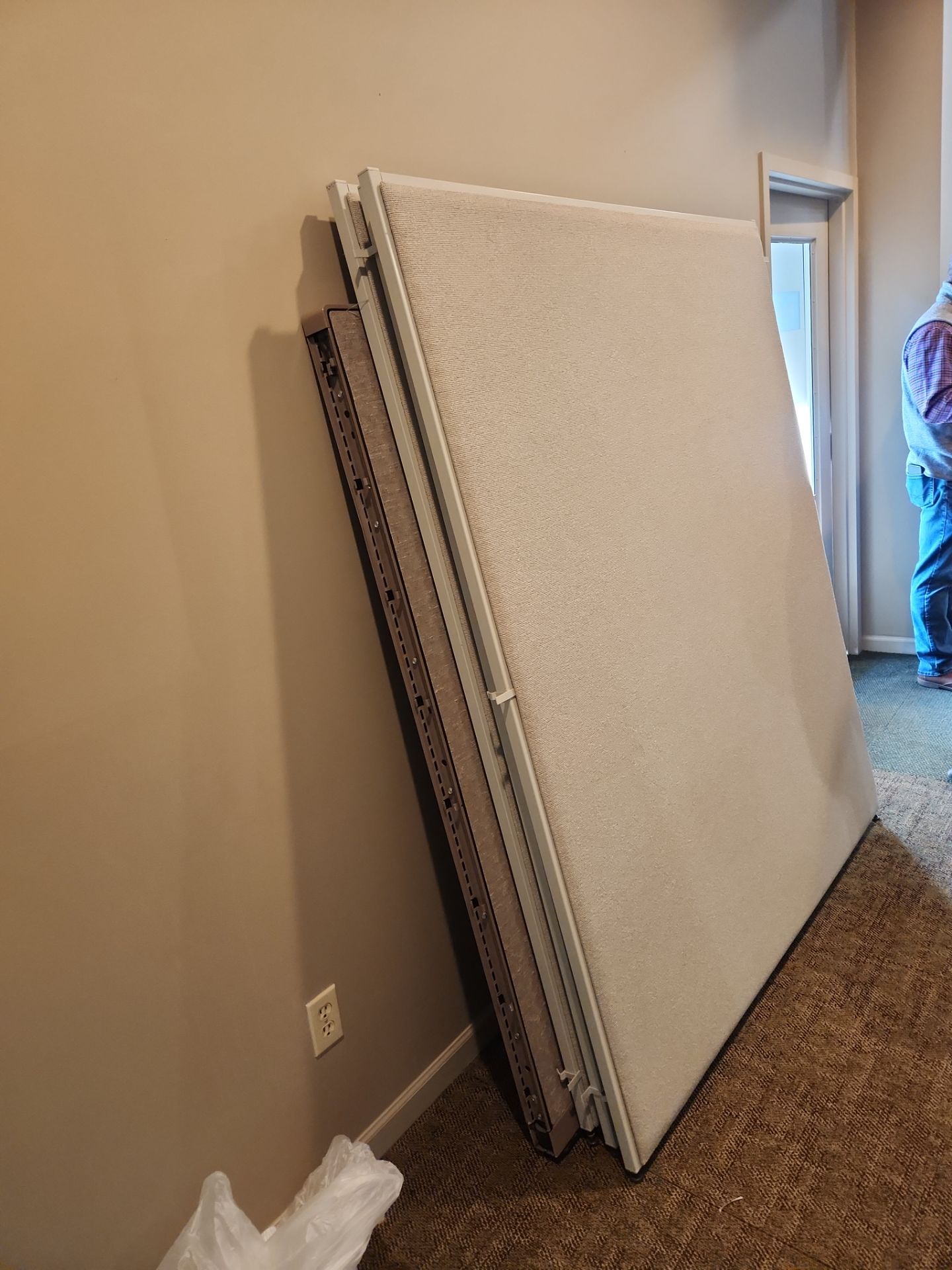 OFFICE CLEAN OUTS OF PEORIA, IL by Lance Property Preservation