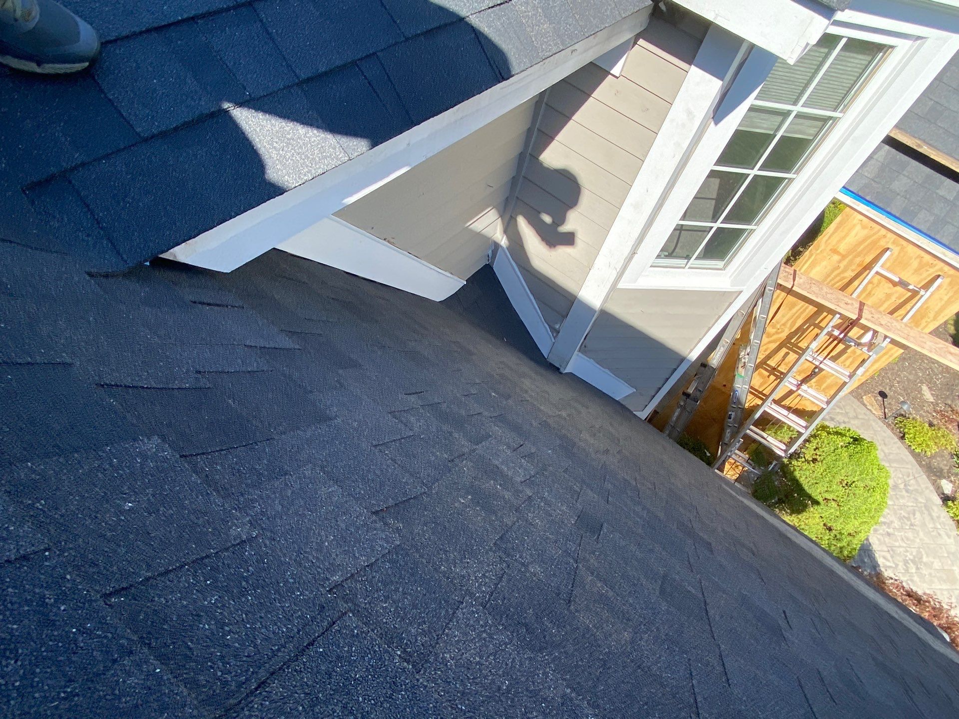 Shelton, CT gets a brand new DiGiorgi Roof! by DiGiorgi Roofing and Siding Inc