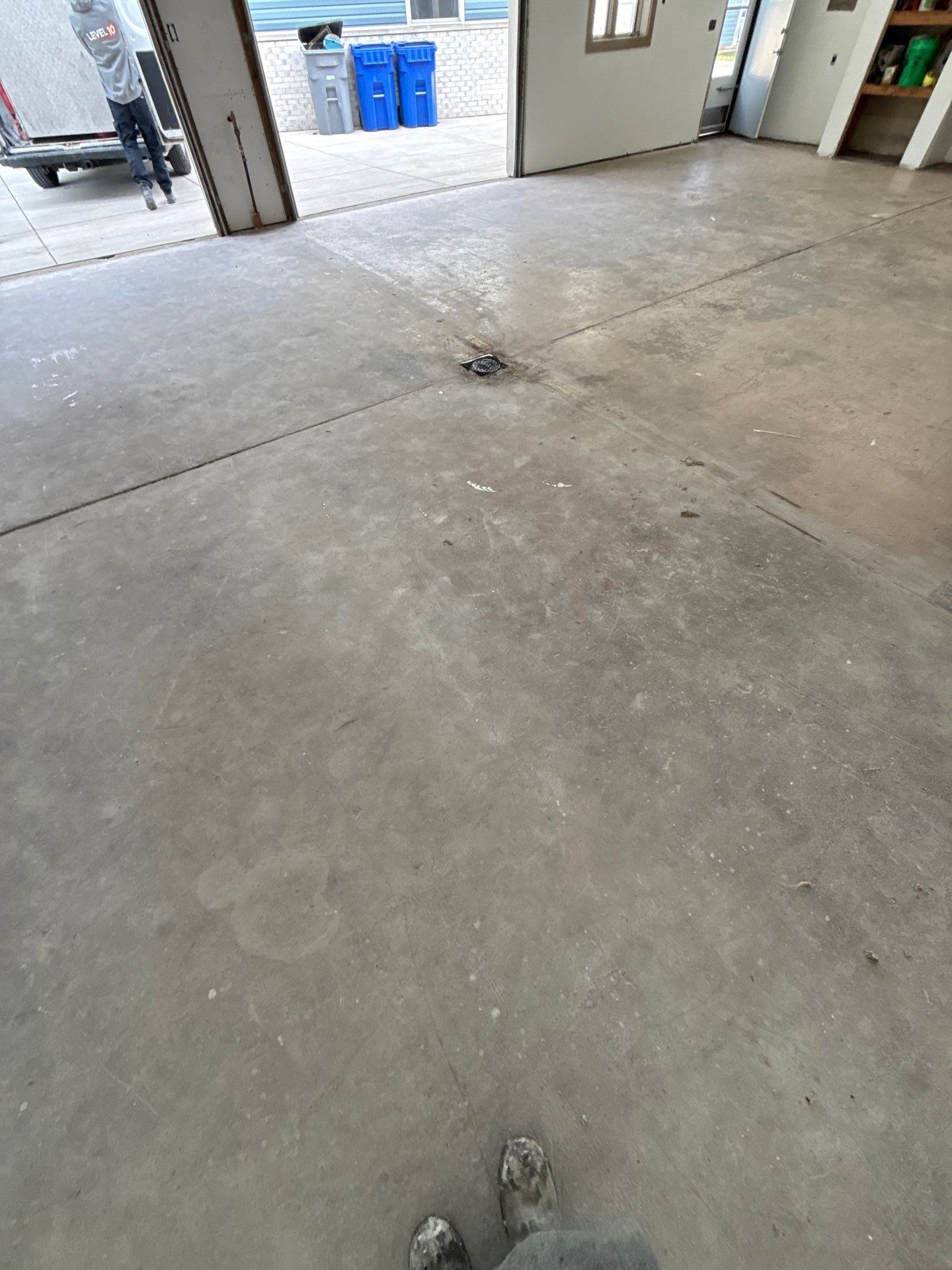 Domino Garage Floor Coating by Level 10 Coatings