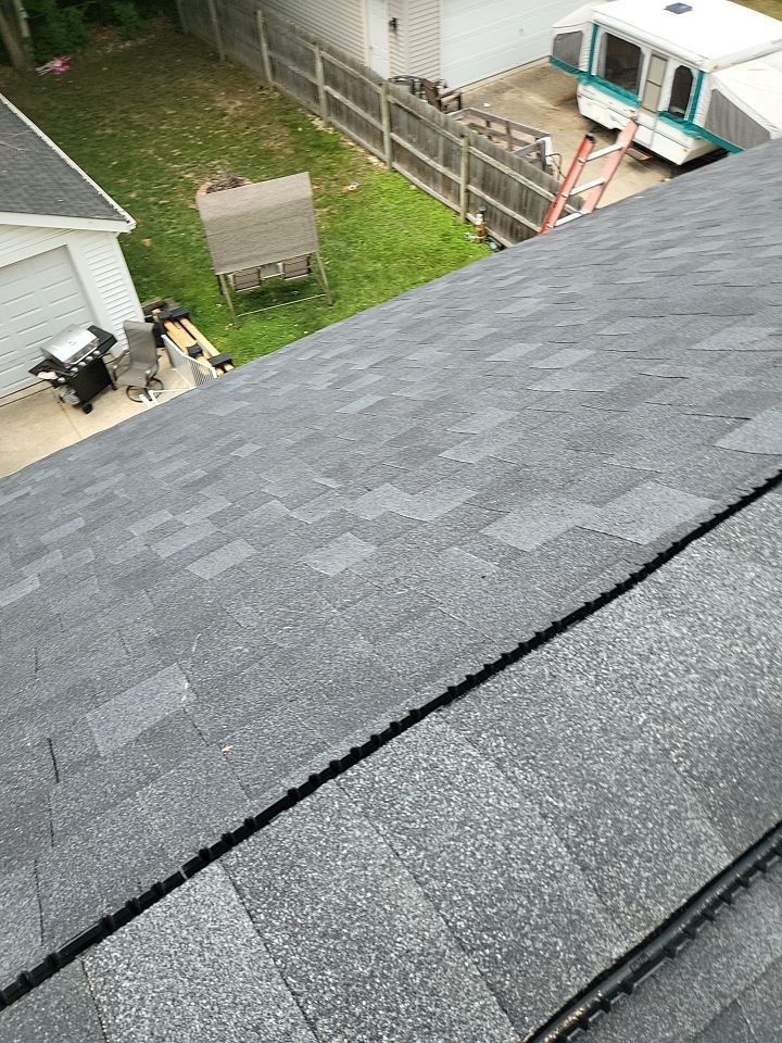 ATLAS PINNACLE COLOR: BLACK SHADOW by Eagle Eye Roofing
