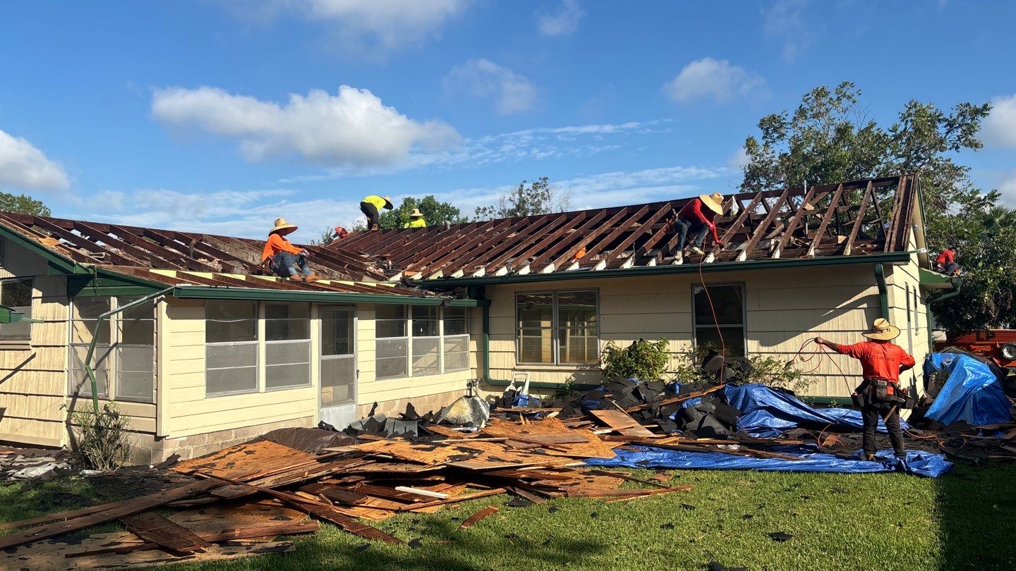 Residential Roofing Installation using Owen's Corning Duration (Lifetime) Shingles by Roof Repair Company