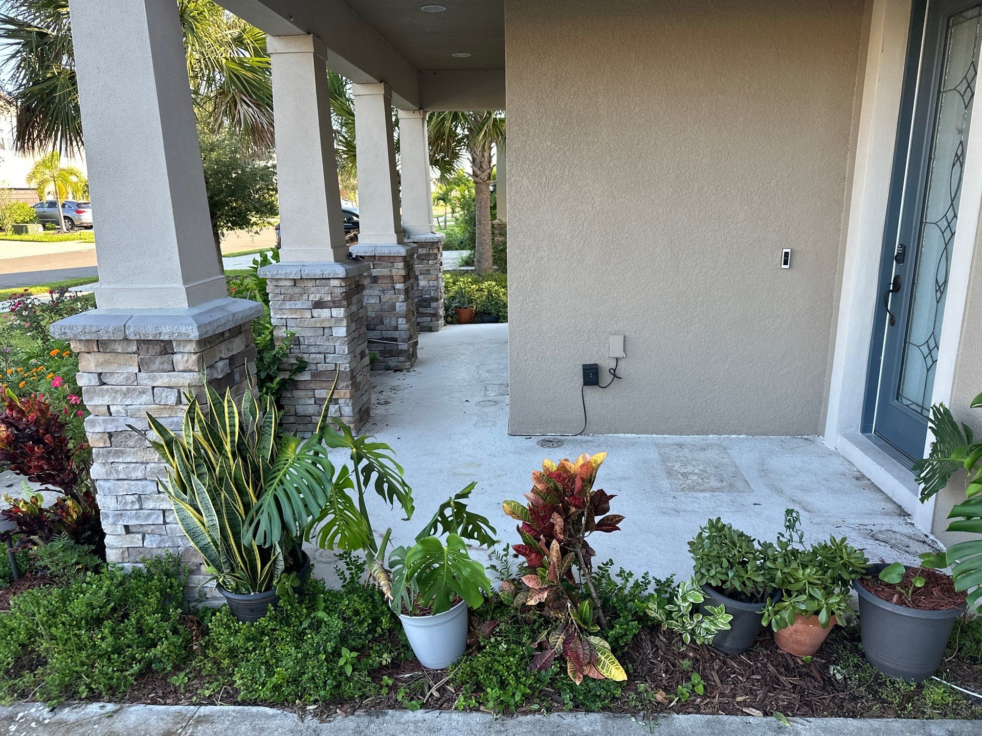 Driveway Cleaning in Palmetto, FL – Trevesta Community by Sunshine AquaWash
