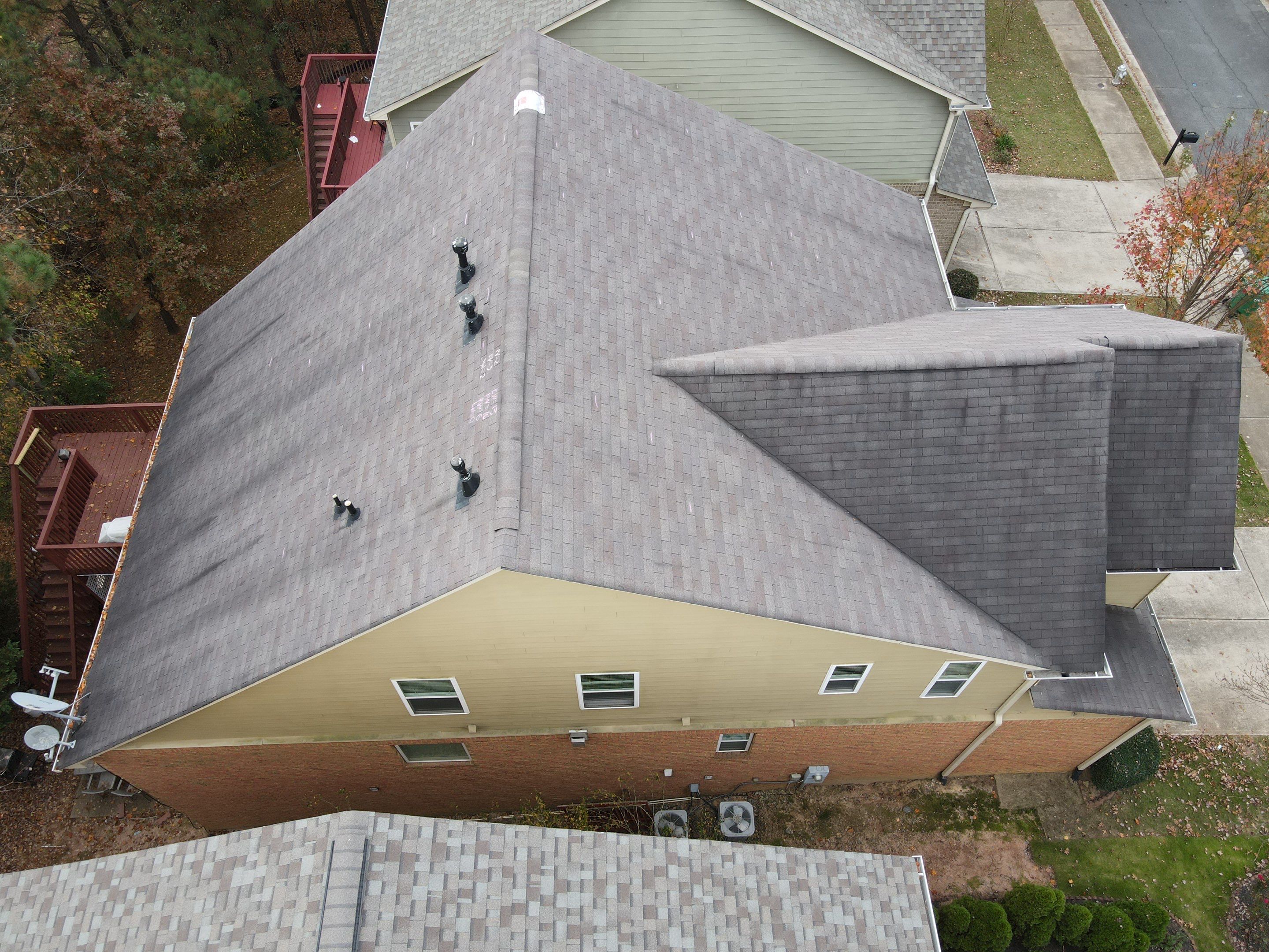 Residential Roof Replacement using OC TRUDEF DURATION WILLIAMSBURG 3/S by Inspector Roofing and Restoration