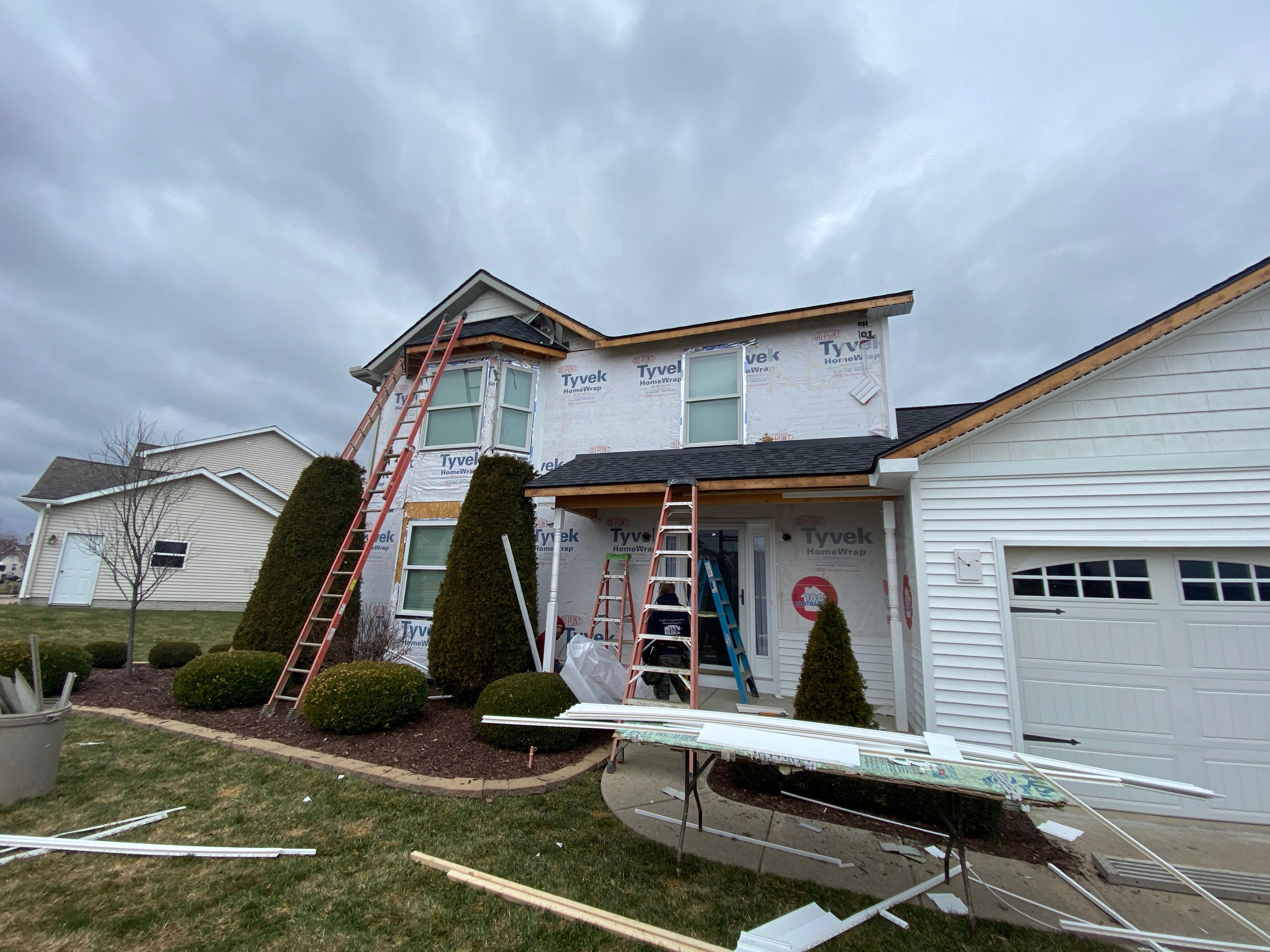 Siding Replacement using Certainteed Classic Restoration D4 by 180 Contractors