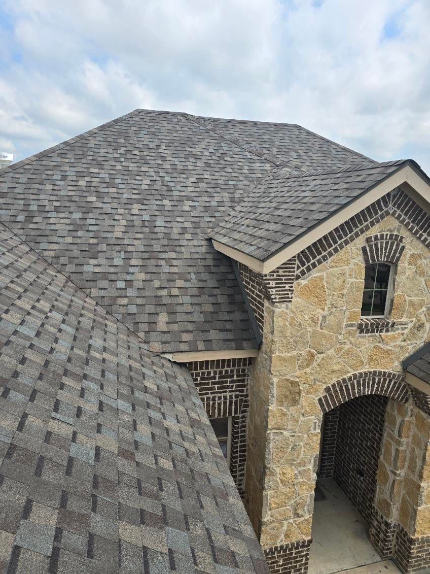 Residential Roofing Installation using ATLAS Pinnacle Pristine Shingles by Harvey Roofing & Construction