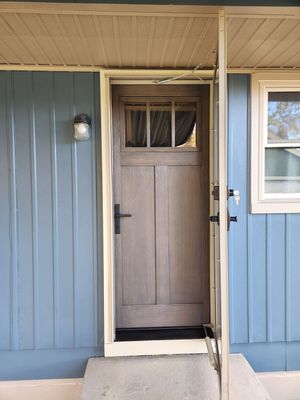 Doors in Salem