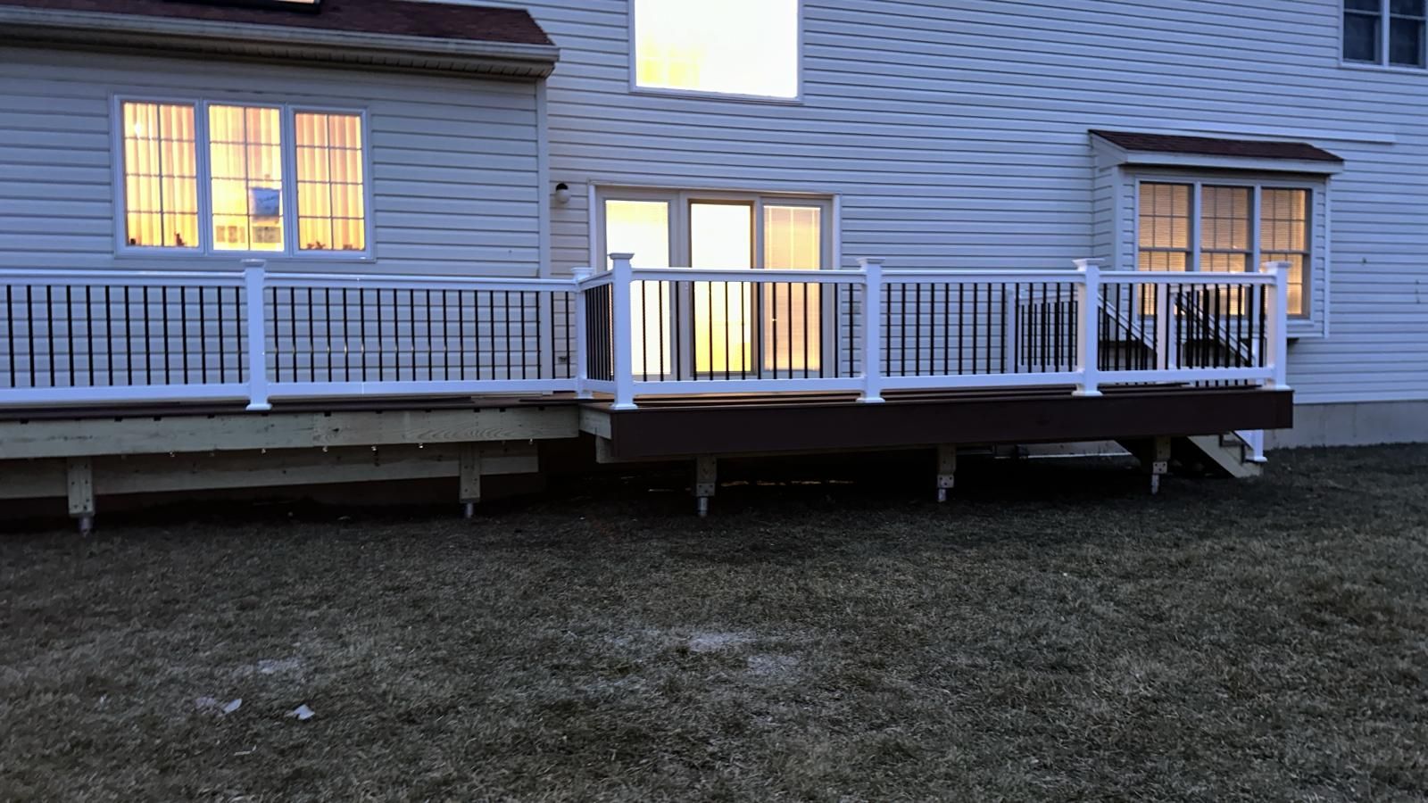 New Deck in Manalapan, New Jersey by deck guardian