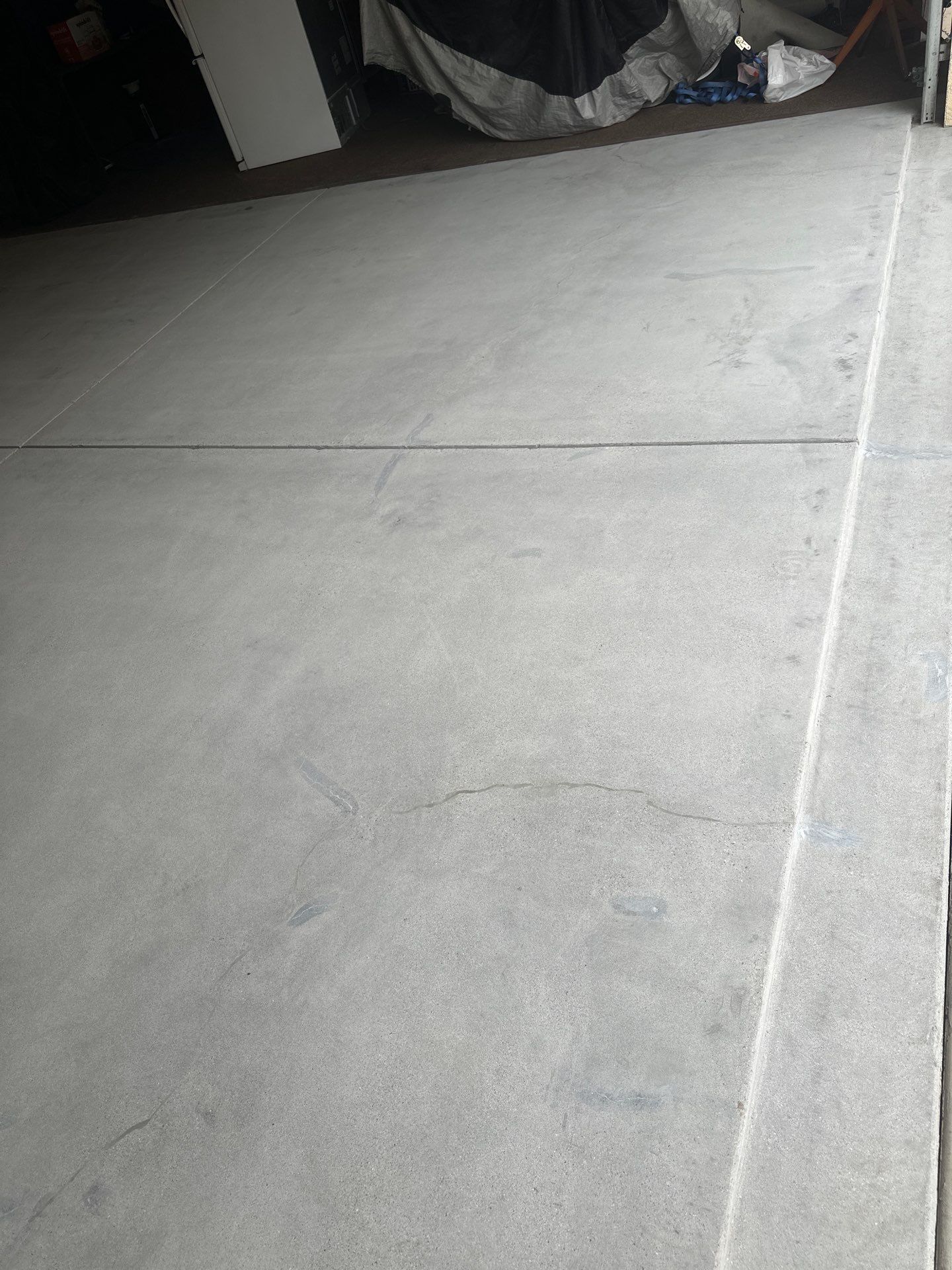 Garage Floor Concrete Coating with Simiron Flake in Nipomo by MGP Coatings
