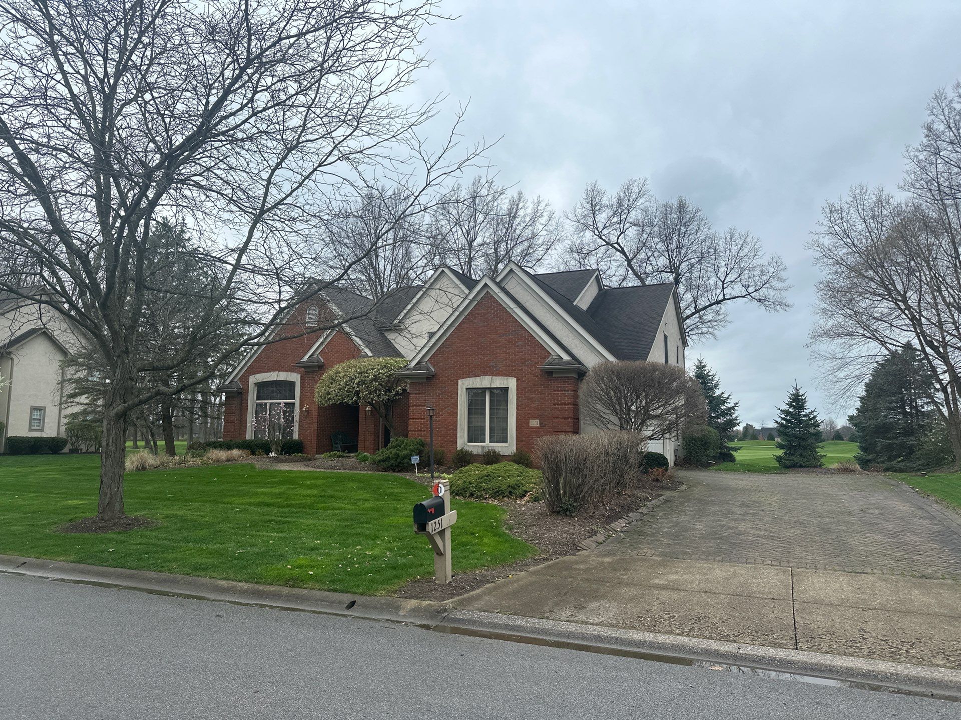 Certainteed Landmark Pro Weathered Wood by Assured Restoration