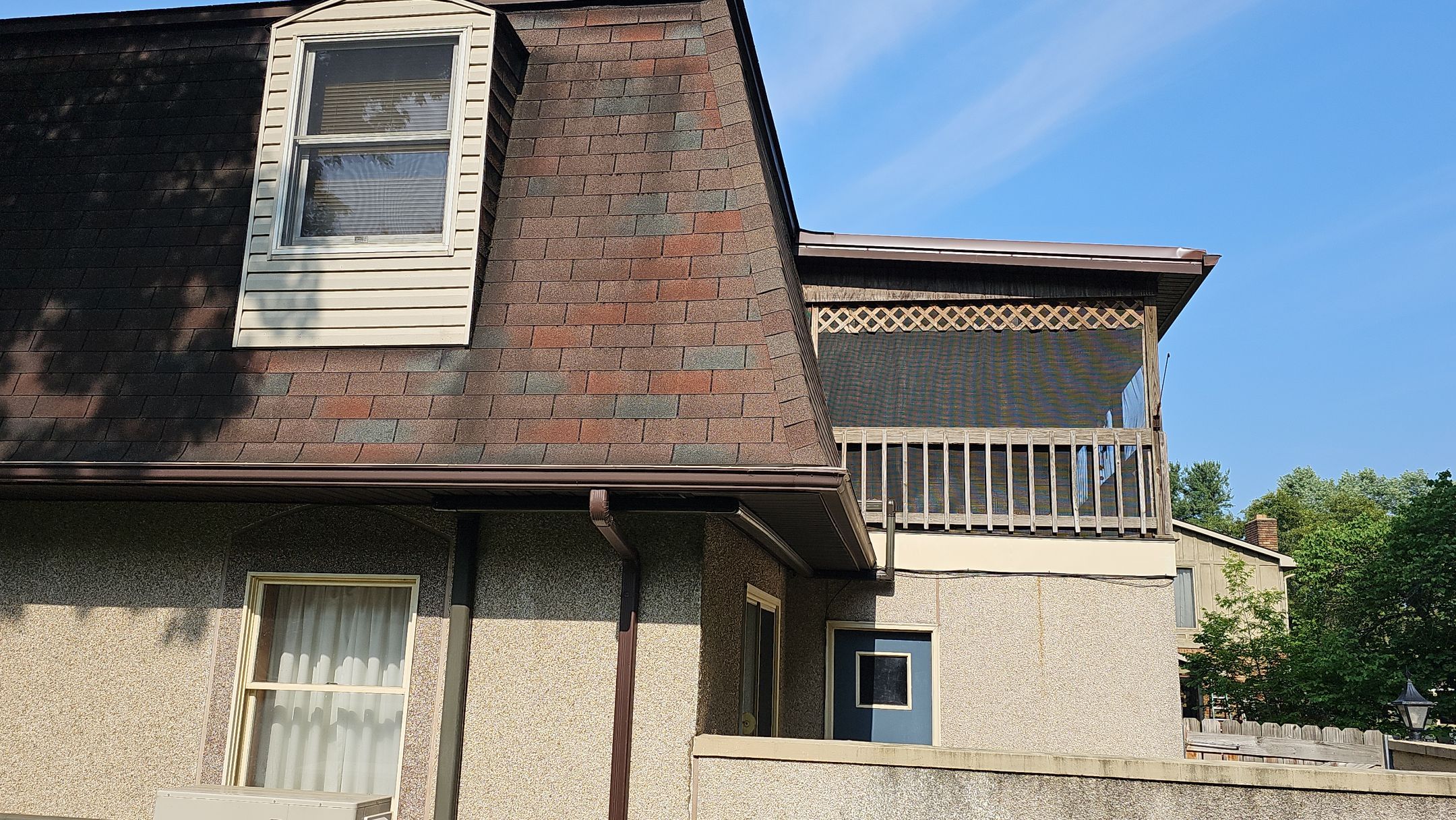 ATLAS PINNACLE COLOR: HEATHERBLEND by Eagle Eye Roofing