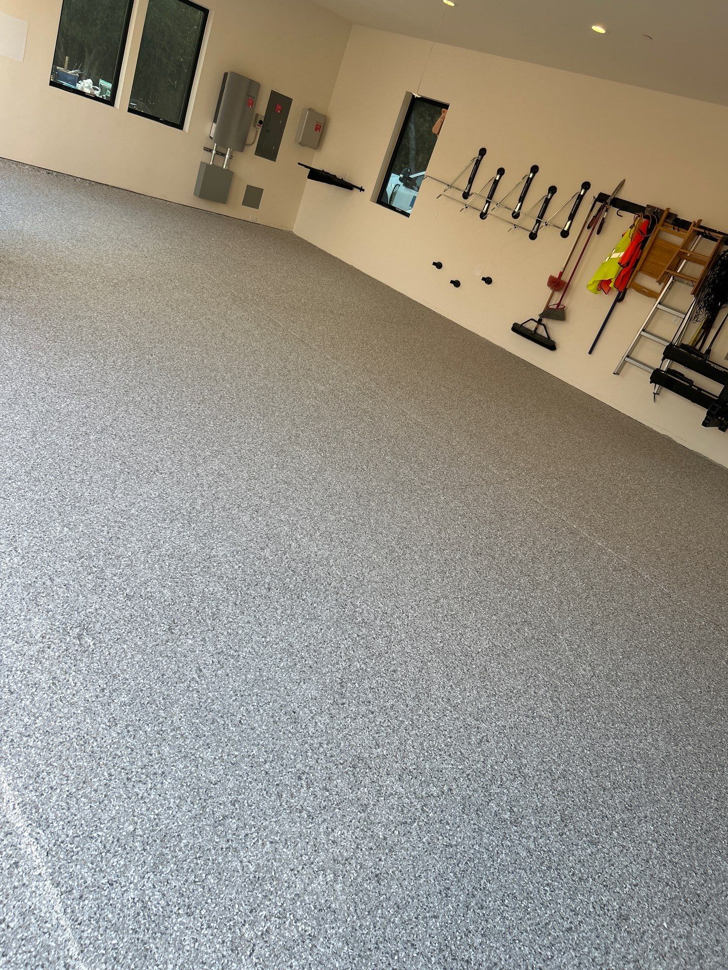 3 car garage, yes please by MGP Coatings