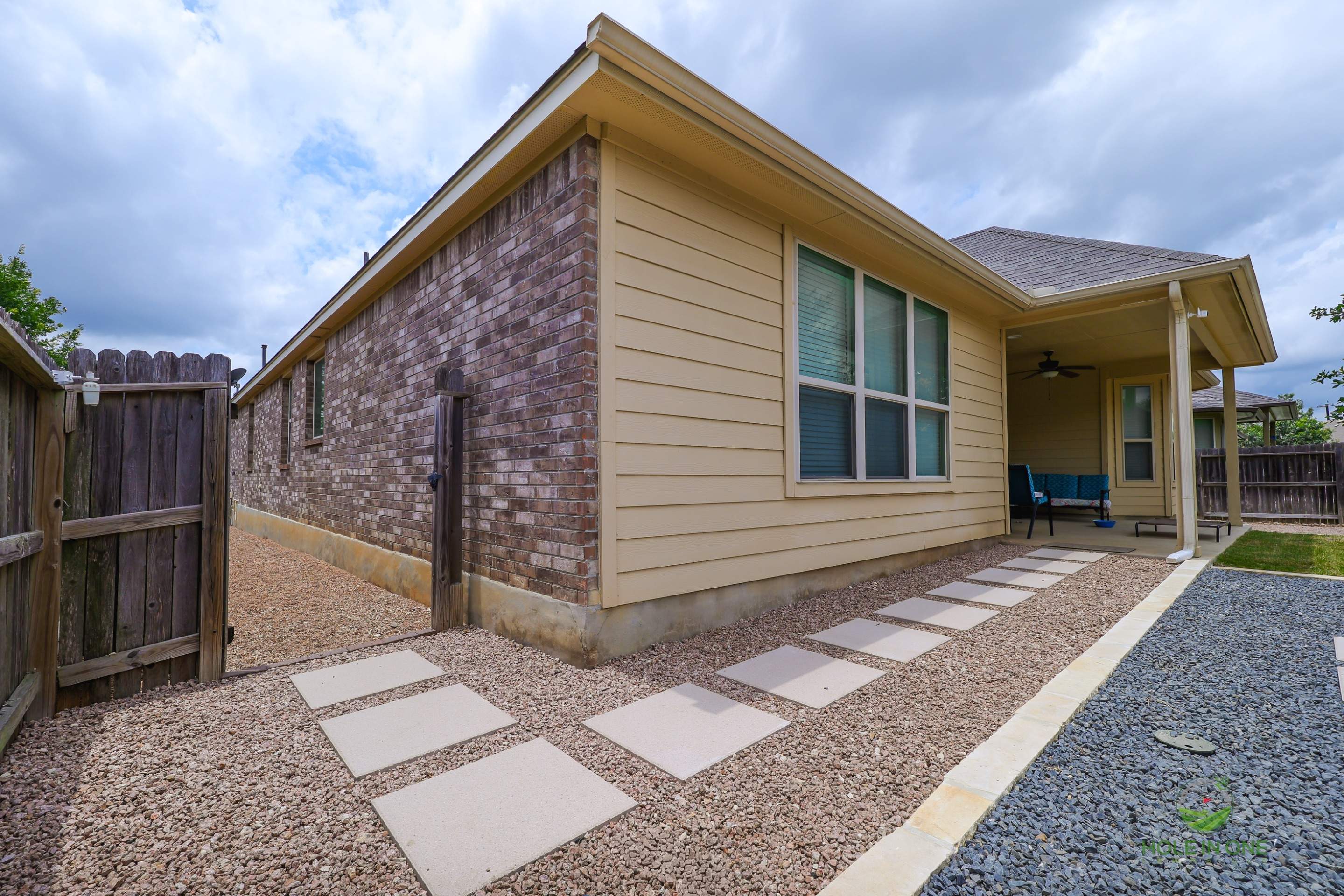 Wortham Oaks, San Antonio TX by Hole In One Lawns, LLC