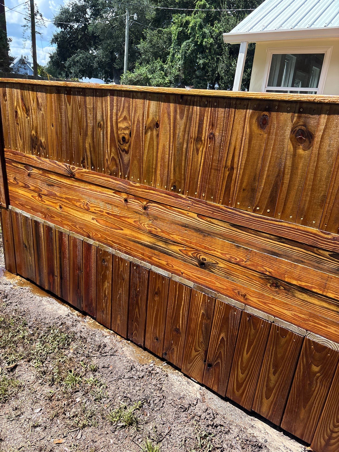 Wood Deck using Wood Sealant by DuraSeal