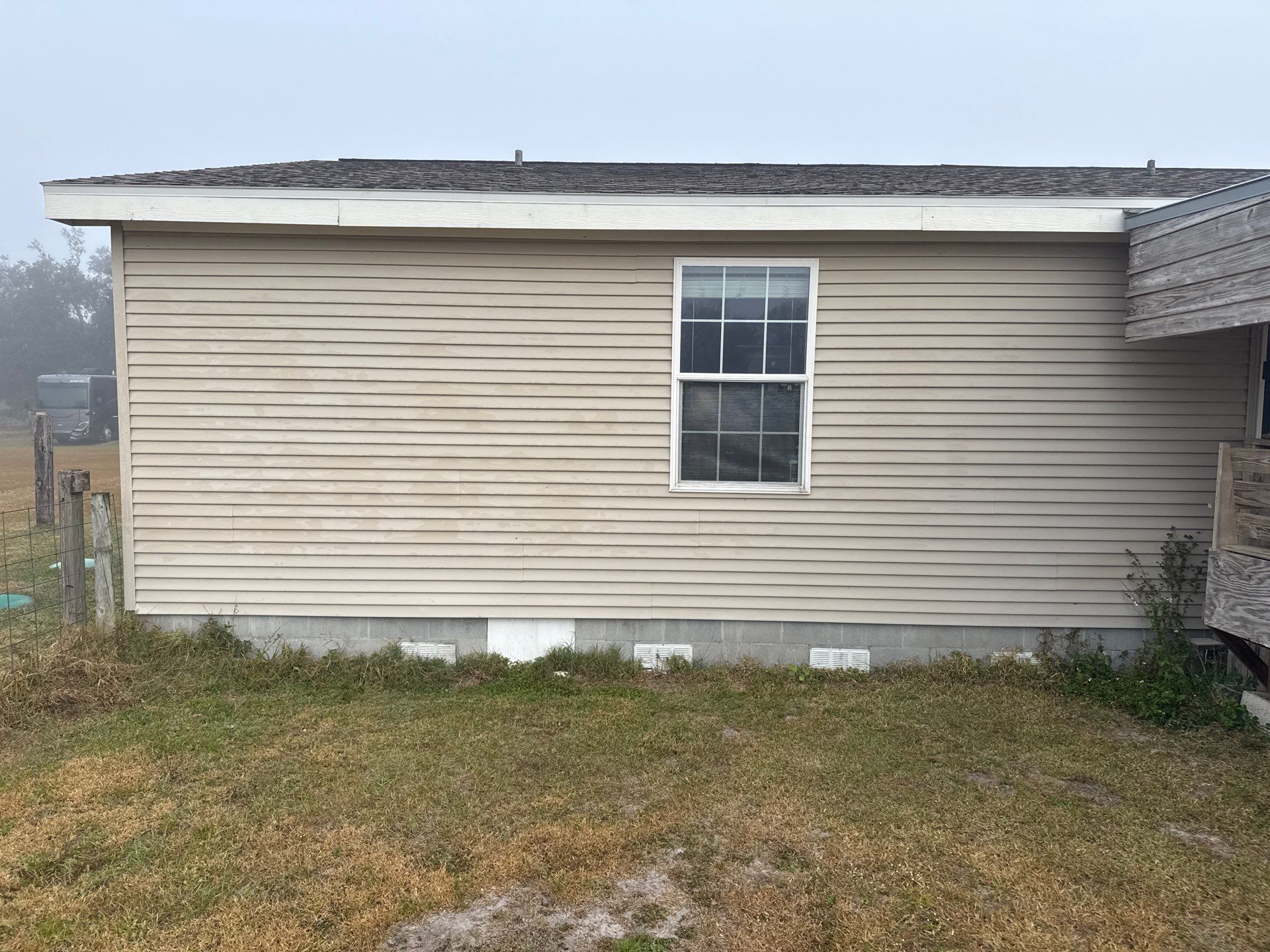 House Wash & Porch Cleaning in Homestead Property, Parrish, FL | Sunshine AquaWash by Sunshine AquaWash