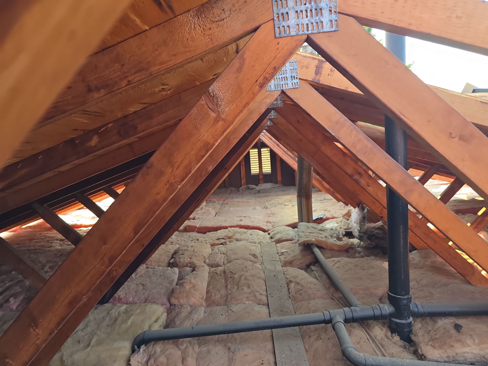 Aubrey K: Atlas Pinnacle, Color, Pewter, Drip Edge, Color, Hickory Clay by Eagle Eye Roofing