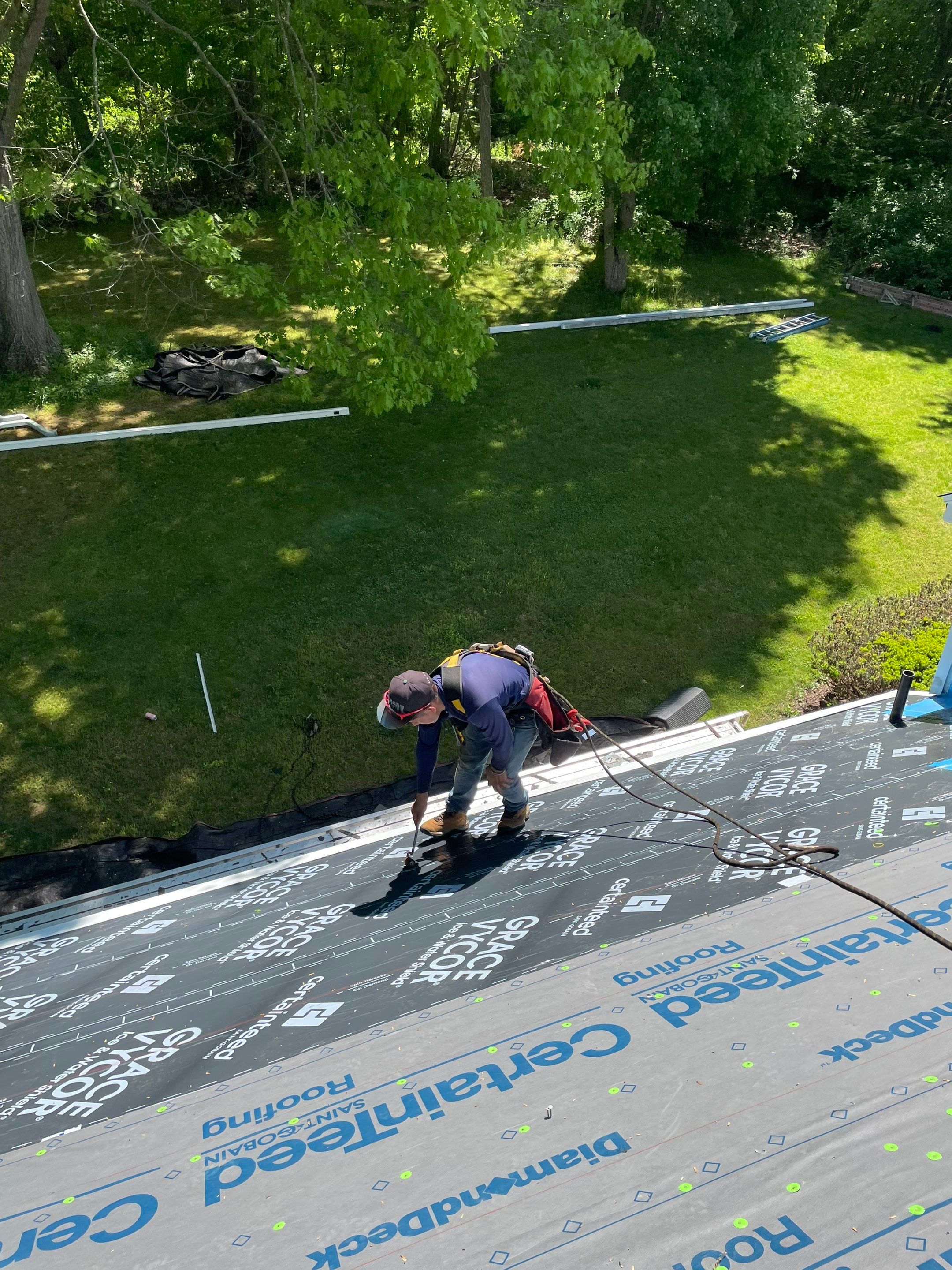 Beautiful new roof by DiGiorgi! by DiGiorgi Roofing and Siding Inc