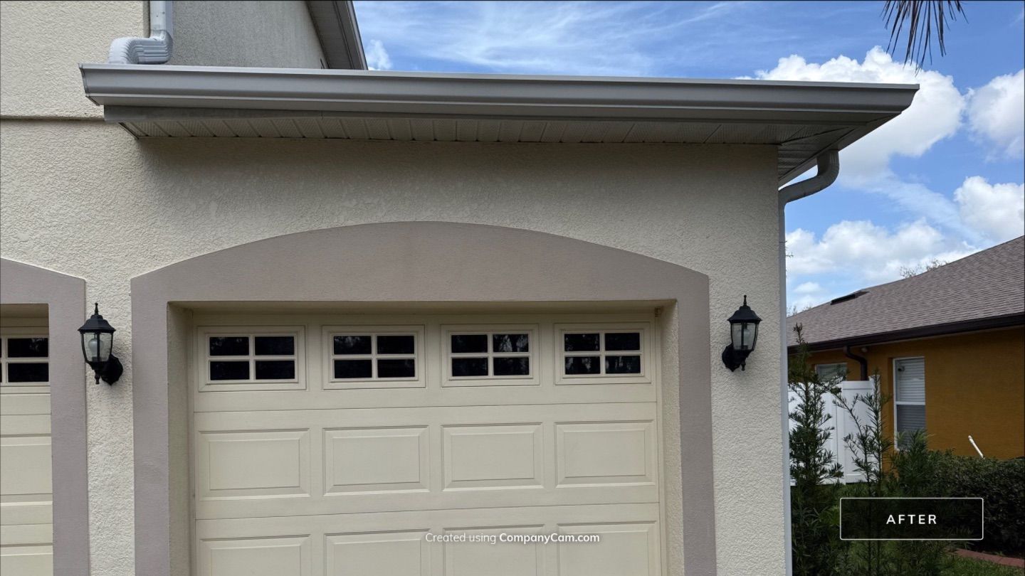 Barrington Ridge 2-Story House & Driveway Cleaning – Before & After Transformation! by Sunshine AquaWash