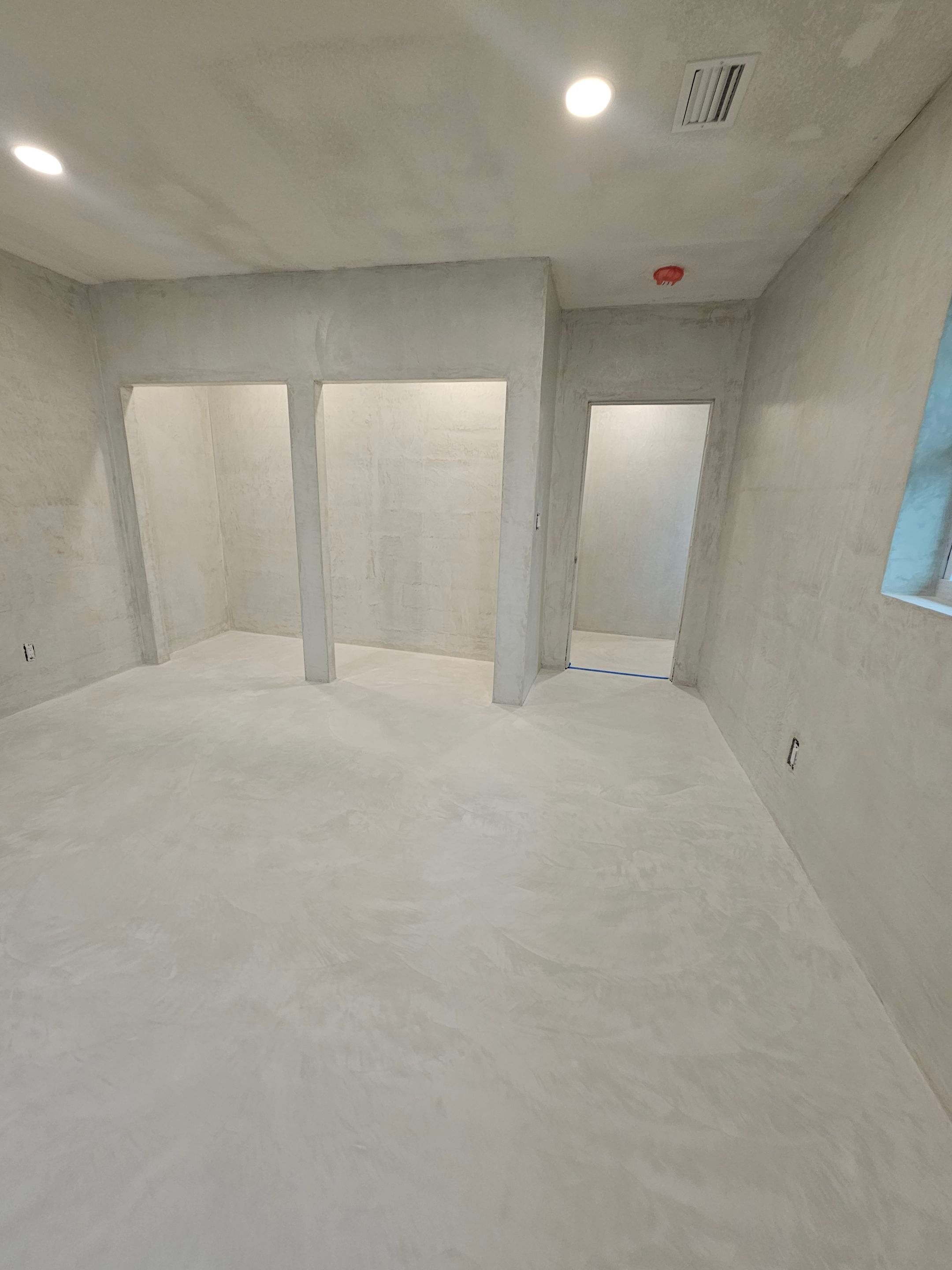 Eglewood Home by Seamless Surfaces