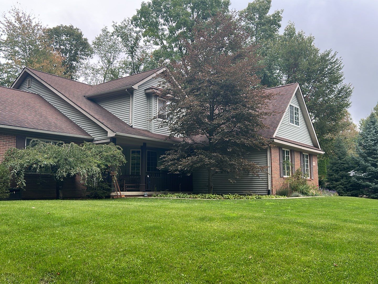 Roof Replacement using CertainTeed Landmark by 180 Contractors
