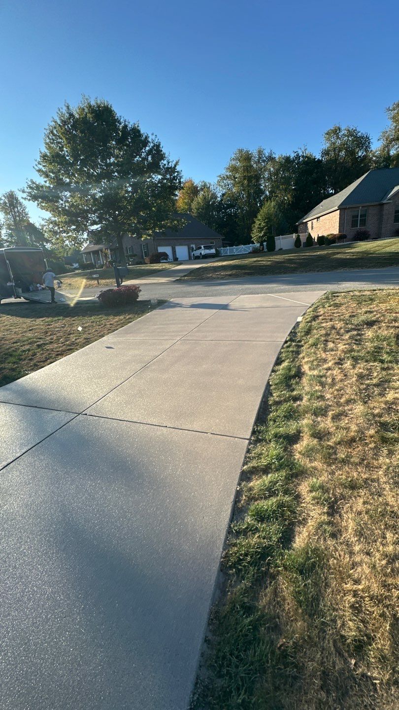 Driveway + Garage + Walkway Project in Meridian by Floors in a Day, Inc