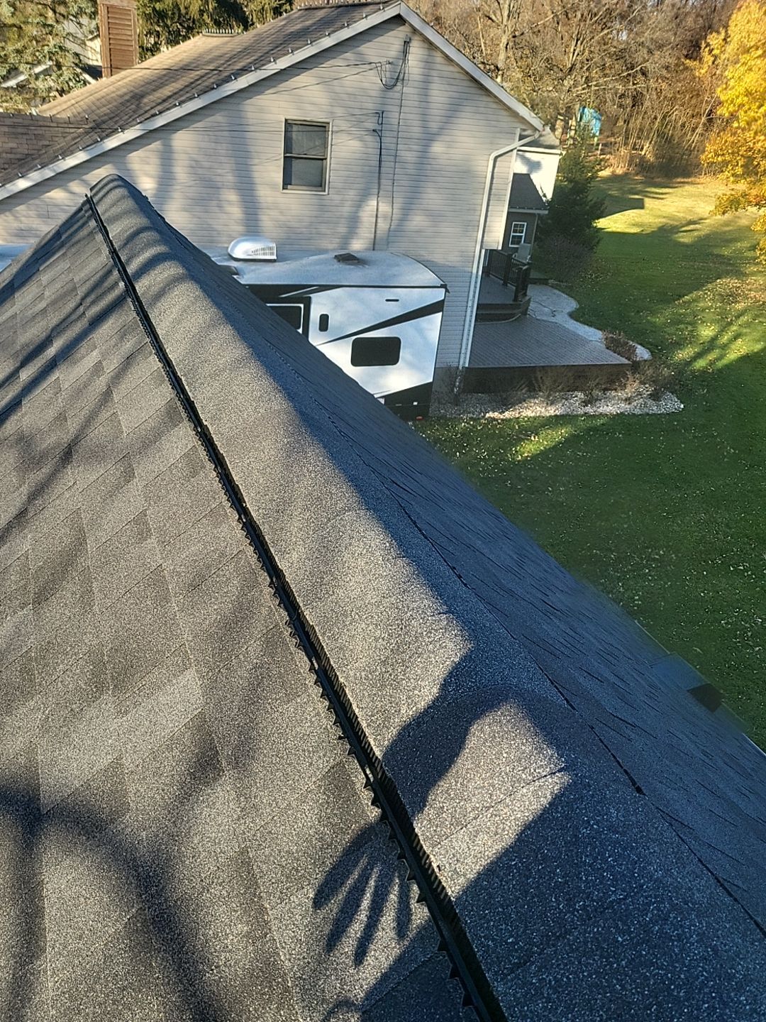 ATLAS PINNACLE COLOR: BLACK SHADOW DRIP EDGE: WHITE by Eagle Eye Roofing
