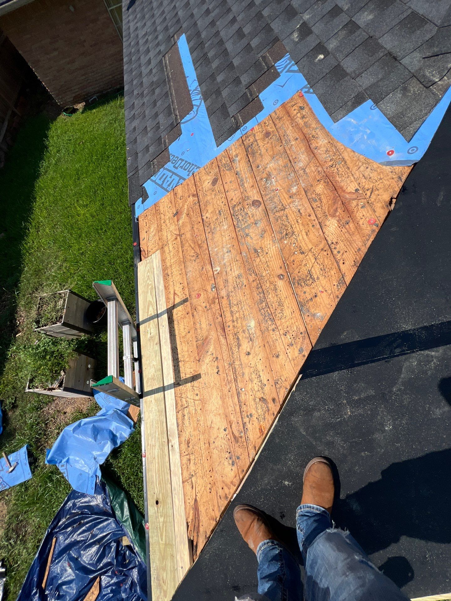 Residential Roofing Repair using Owen's Corning Duration (Lifetime) Shingles by Roof Repair Company