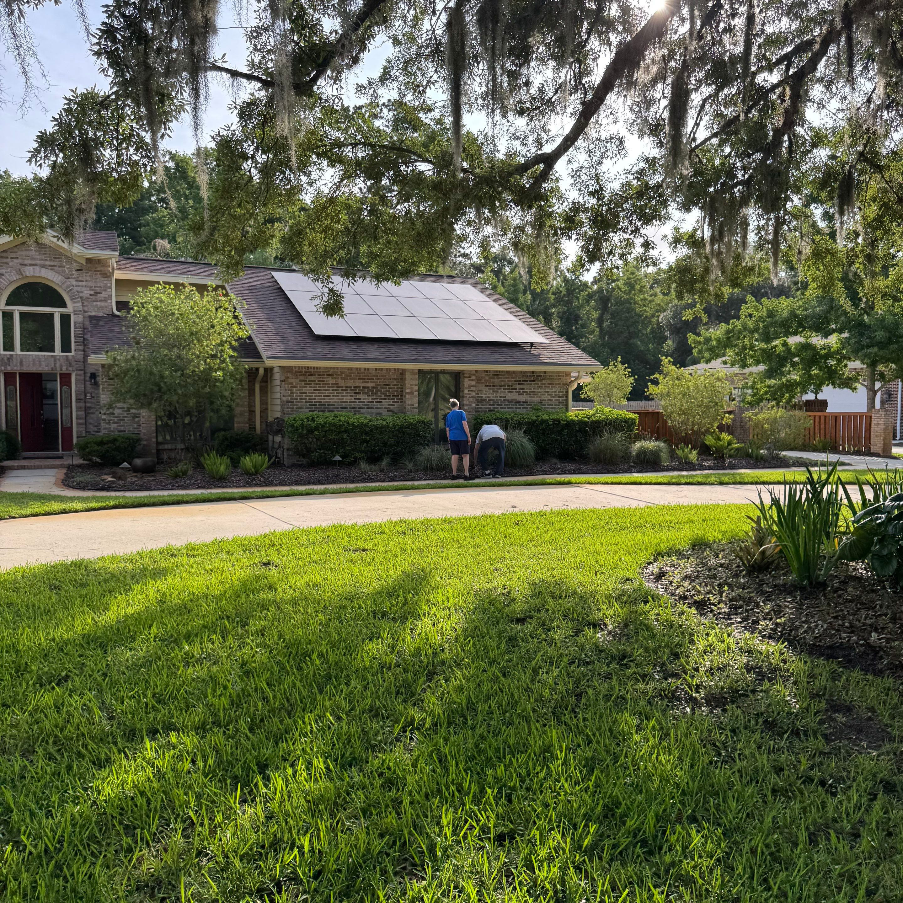 Deerwood Resident | Pine Bark Install & Clean-Up by ProGreen Services