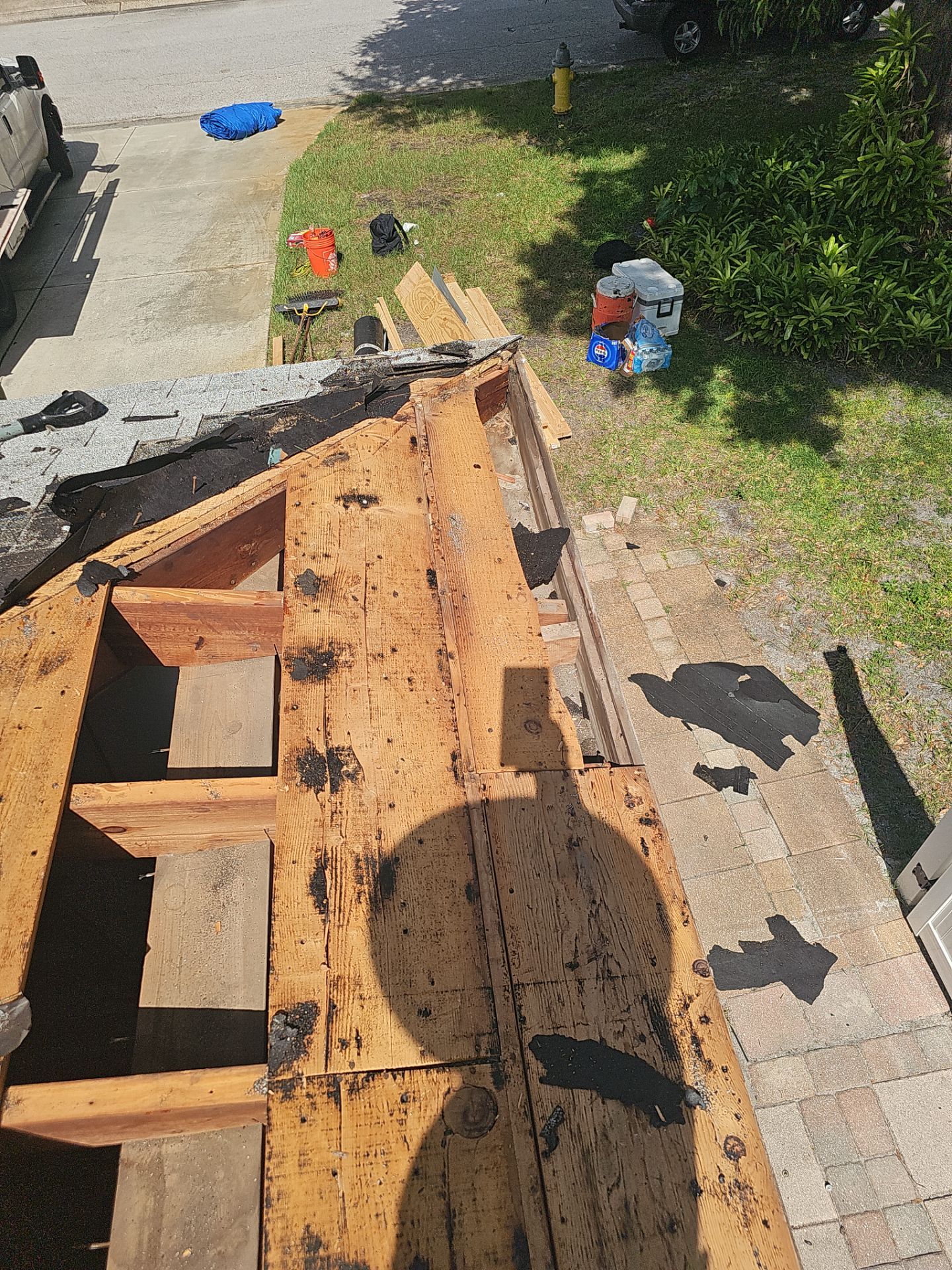 Project in St. Petersburg 33712  by Mitchell Roofing Company LLC 