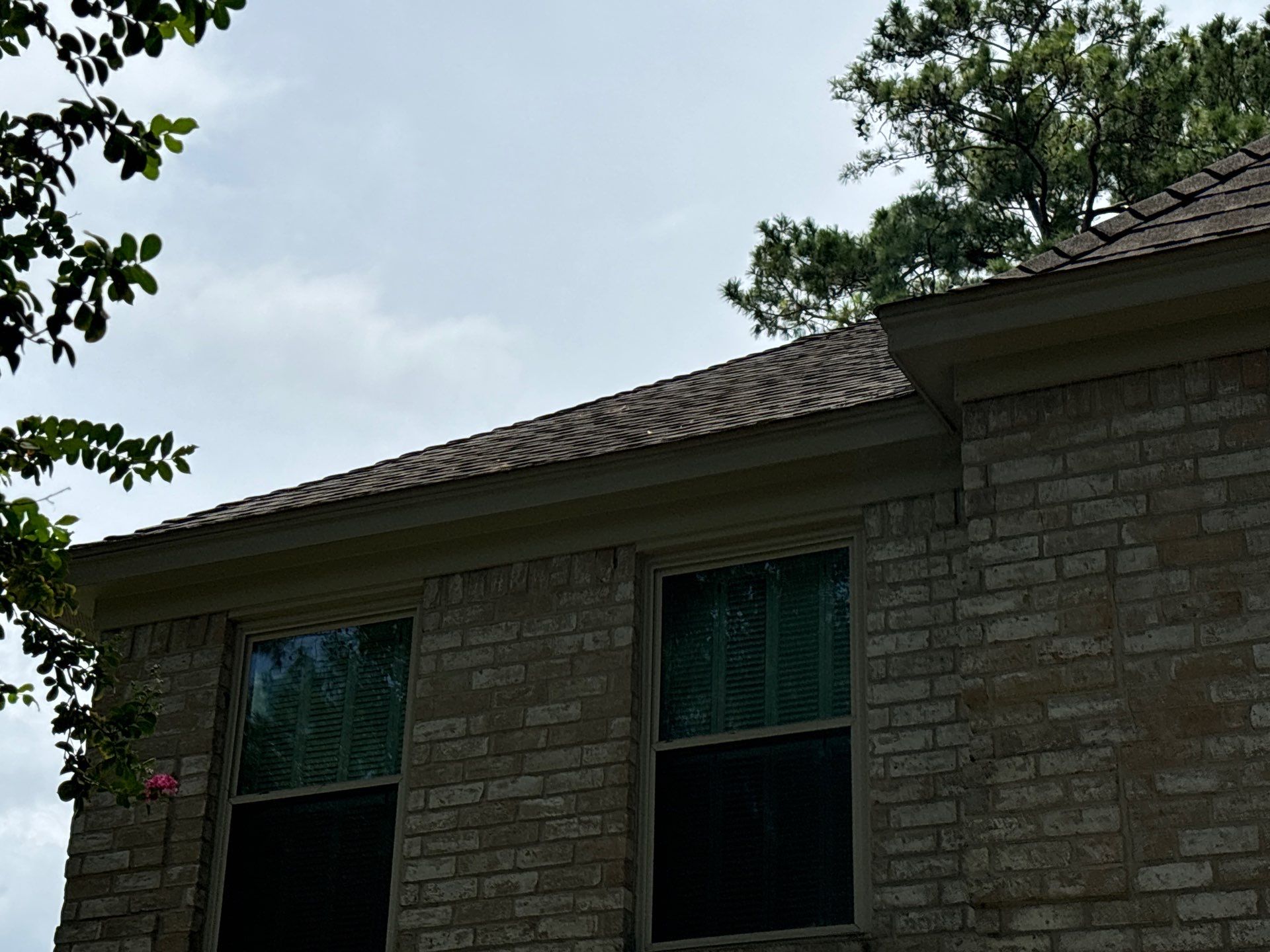 Hail Damage using Owen's Corning Duration (Lifetime) Shingles by Roof Repair Company