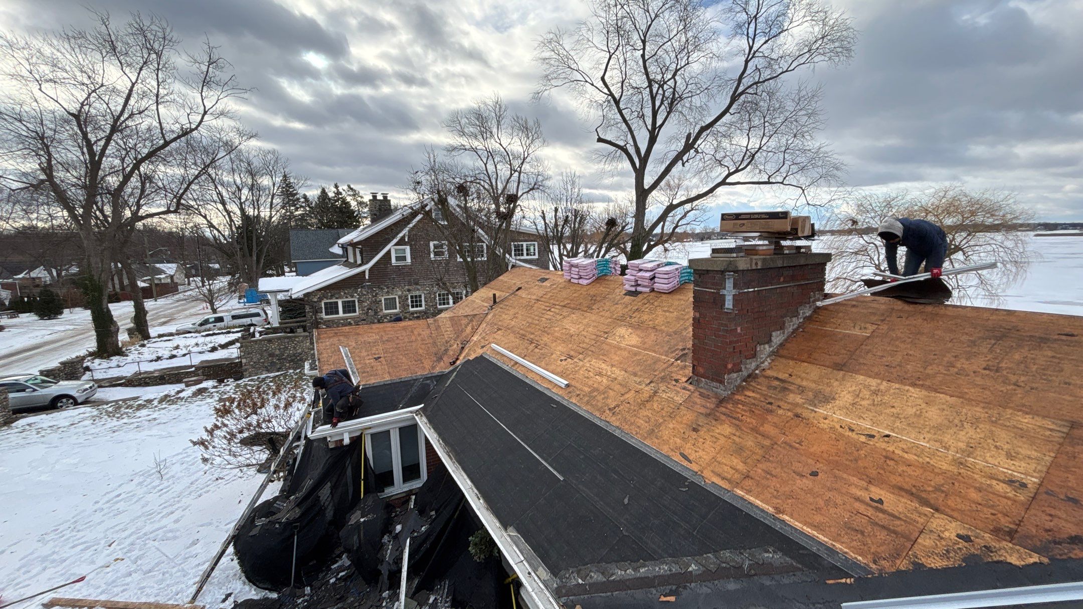 Roof Replacement using Owens Corning Duration Flex by 180 Contractors