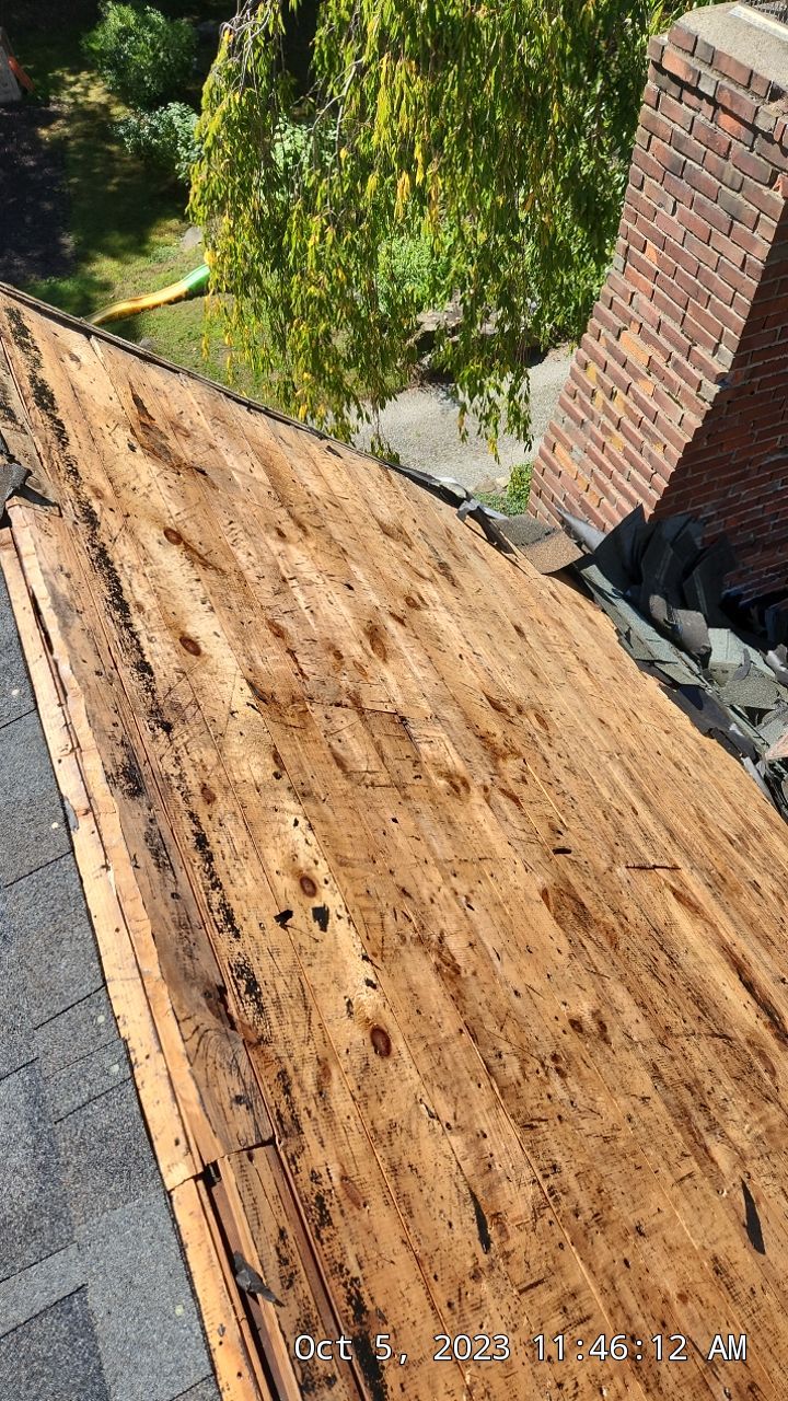 Residential Roofing Installation using Owens Corning TruDefinition Williamsburg gray by A Plus Exterior