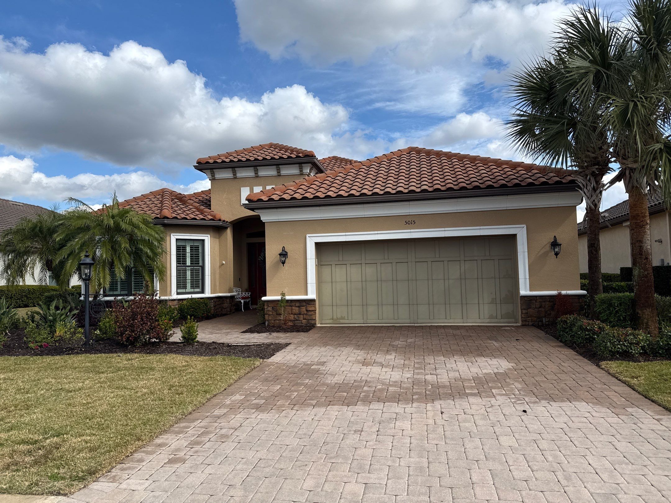 Barrel Tile Roof Cleaning in Esplanade Golf & Country Club – Lakewood Ranch, FL by Sunshine AquaWash