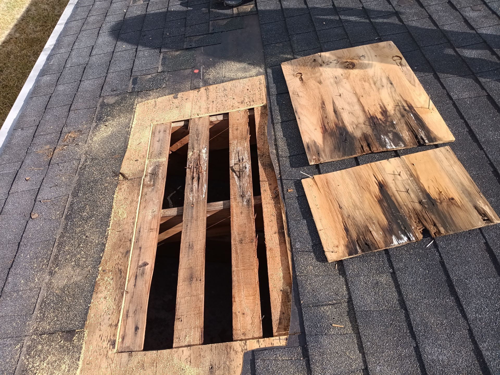 Residential Roofing Repair using Owen's Corning Duration (Lifetime) Shingles by Roof Repair Company