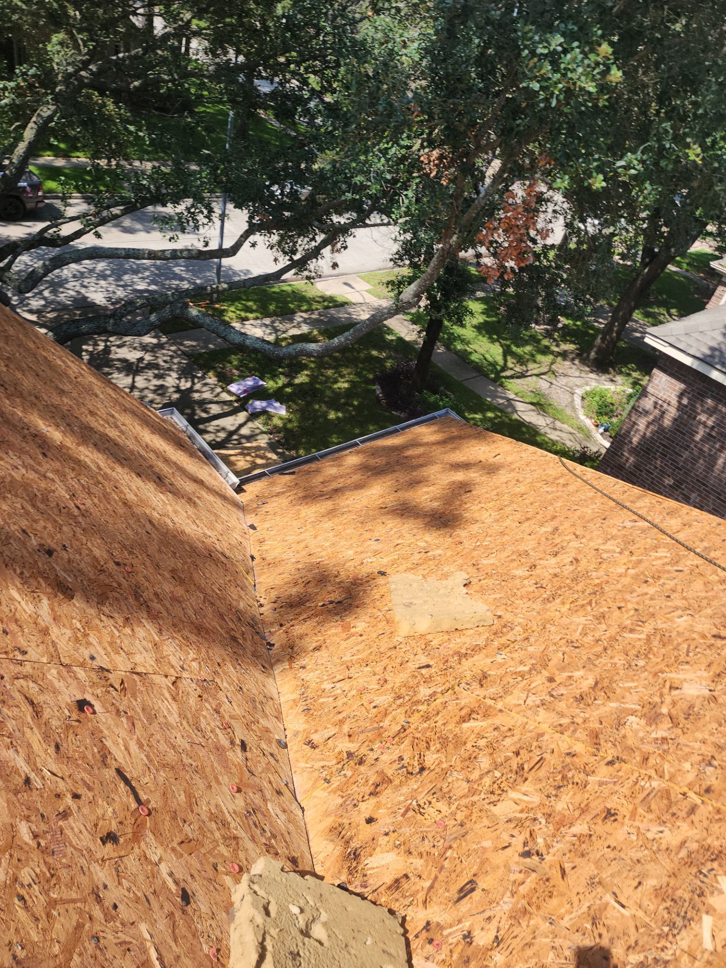 Residential Roofing Installation using Owen's Corning Duration (Lifetime) Shingles by Roof Repair Company