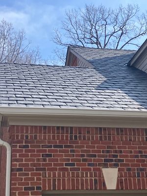 6 Sandalfoot Court • Potomac, MD 20854