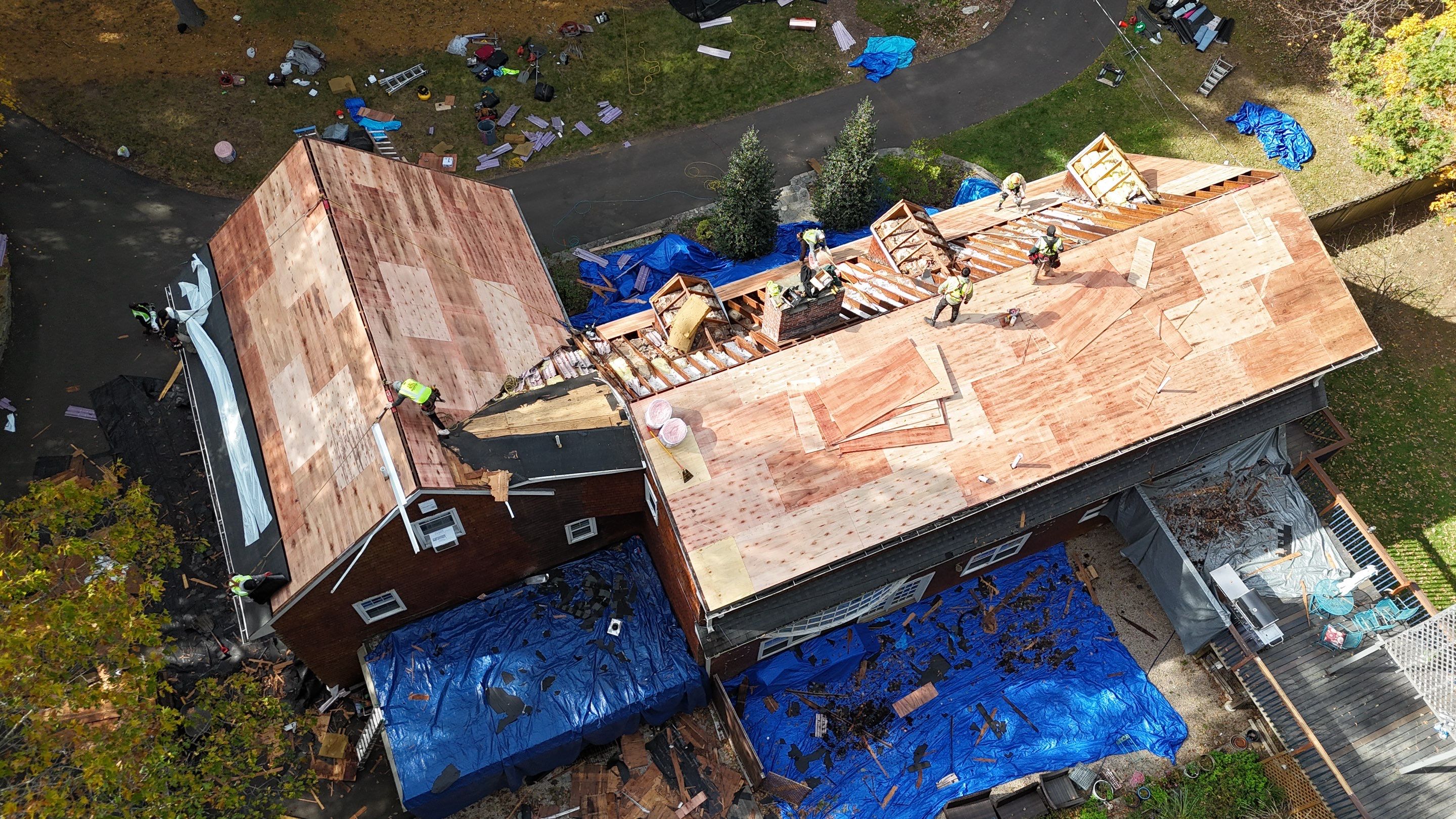 Owens Corning Duration : Chateau Green with Copper Accents in Avon, CT by Golden Shield Roofing